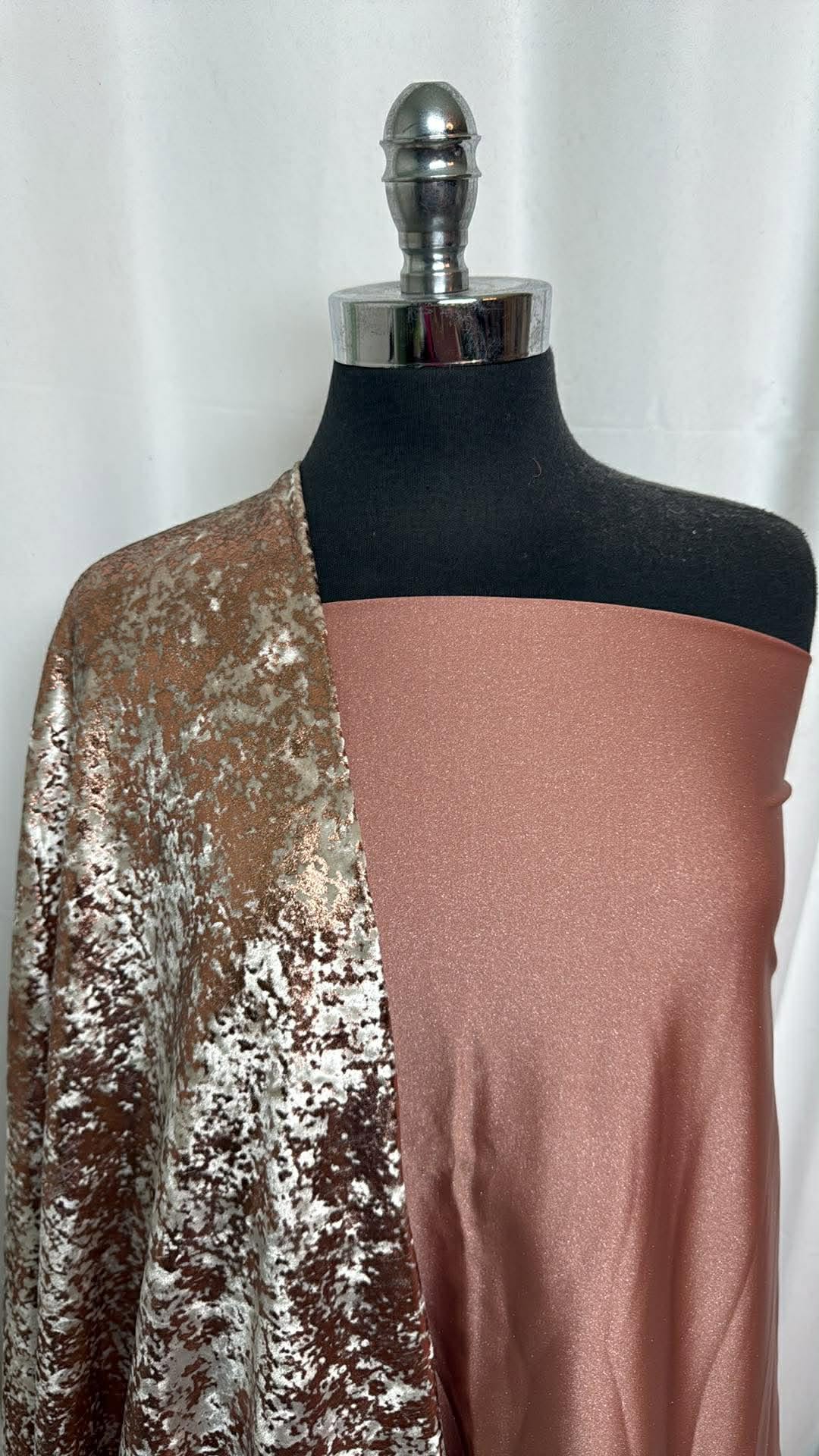 SHIMMER/ROSE GOLD VELVET BUNDLE : 2YD Shimmer PF & 2YD Rose Gold Foil 4-Way Velvet : A30194