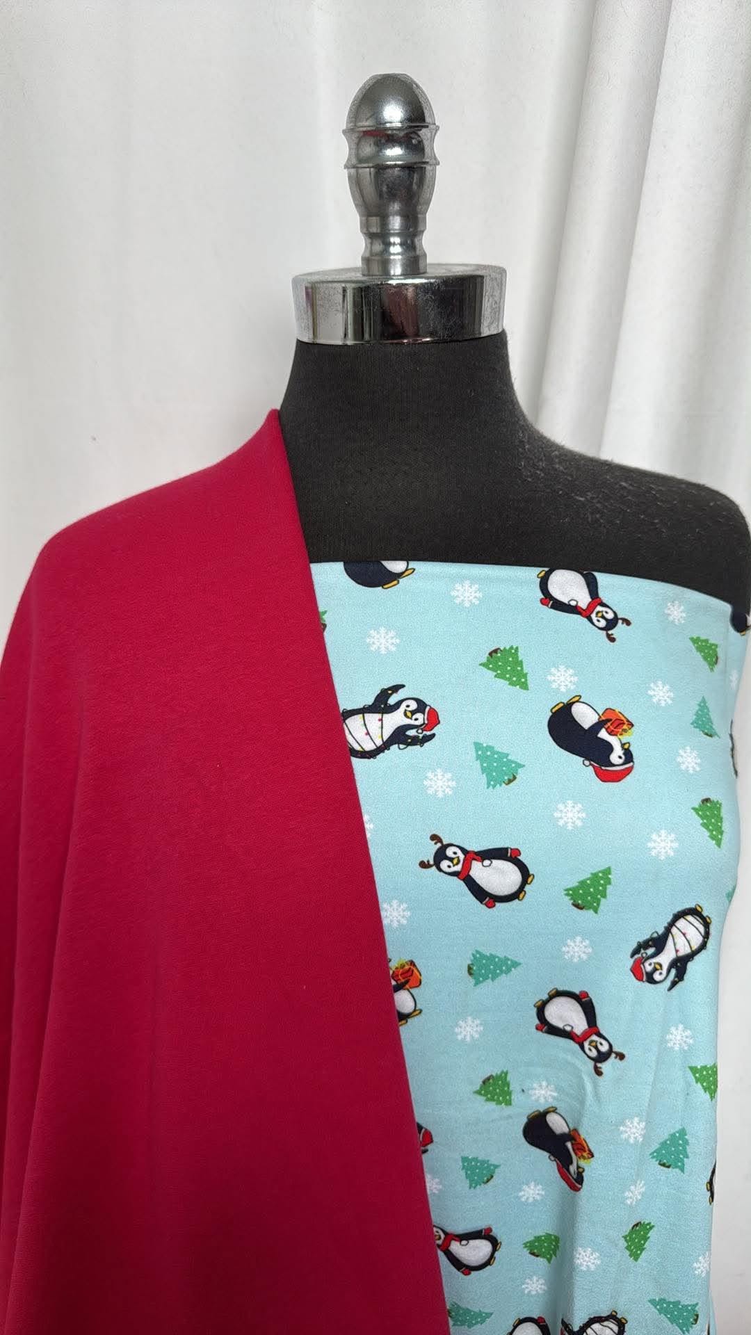 RED/PENGUINS BUNDLE : 1YD Penguins DBP & 1.5YD Red SuperPlush : A30939