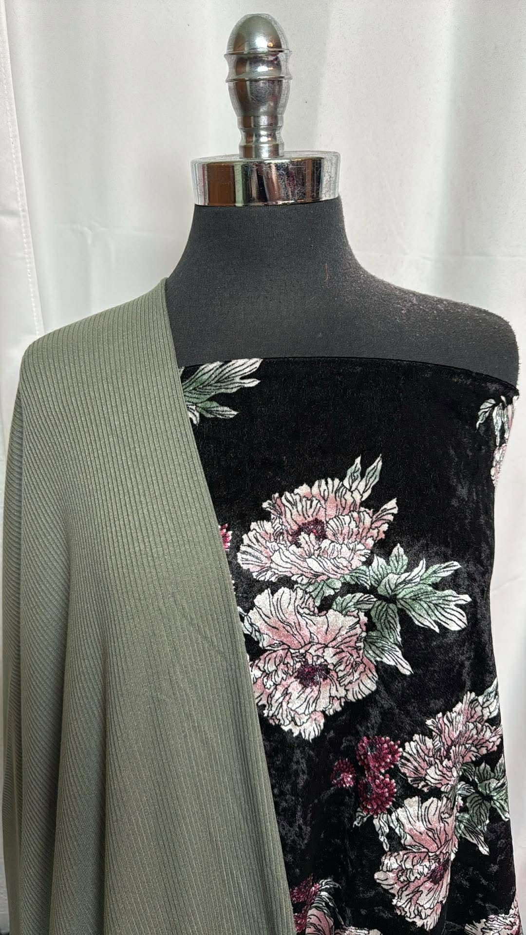SAGE/BLACK FLORAL VELVET BUNDLE : 3YD Black Floral Crushed Stretch Velvet & 2YD Sage Rib R/S : A30002