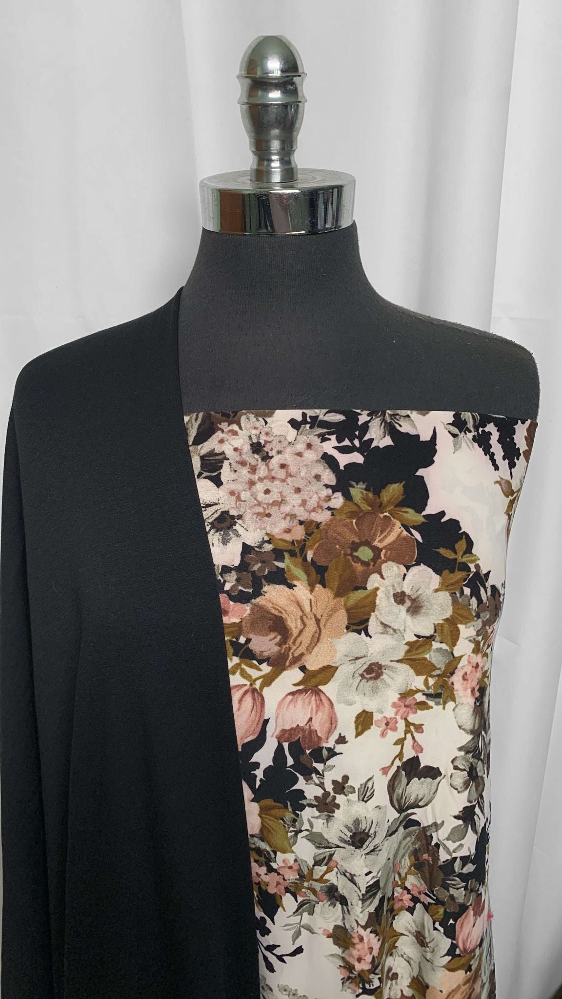 BLACK/FLORAL BUNDLE : 2YD Floral SBP & 2YD Black Modal/Spandex Brushed FT : A25771