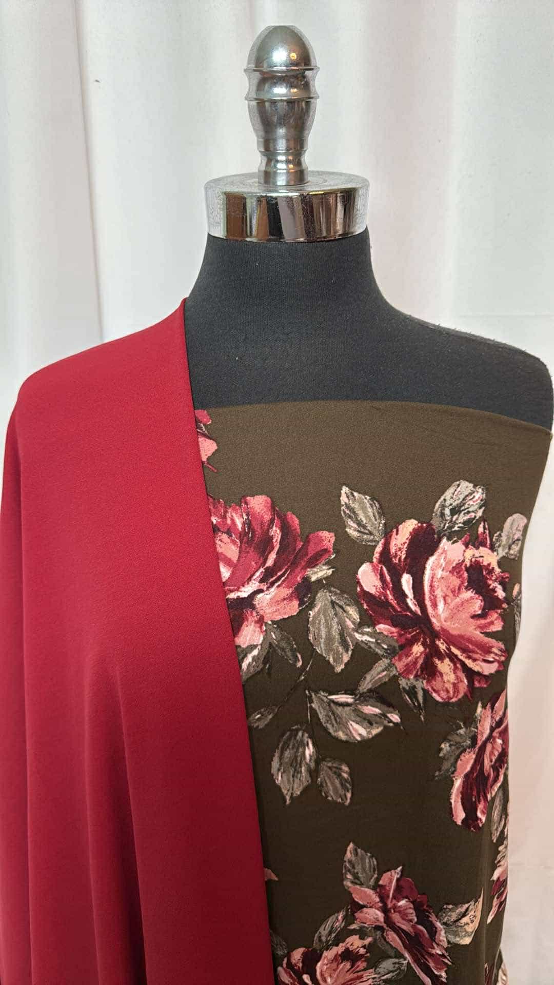 RED/OLIVE FLORAL BUNDLE : 2YD Olive Floral DBP & 2YD Red Crepe Scuba : A26919