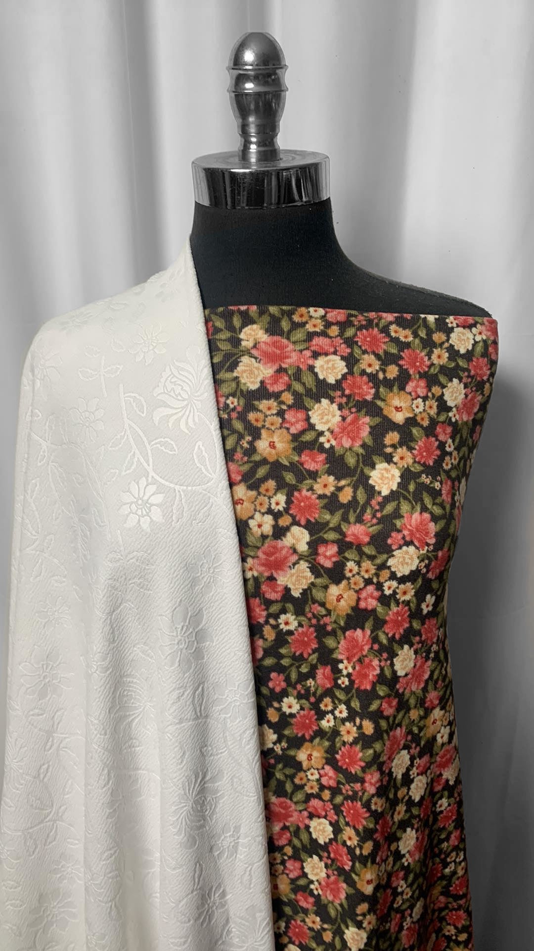 EMBOSSED FLORAL BUNDLE : 2YD Ivory Embossed Floral Liverpool & 2YD Floral Oakley SK : A2370