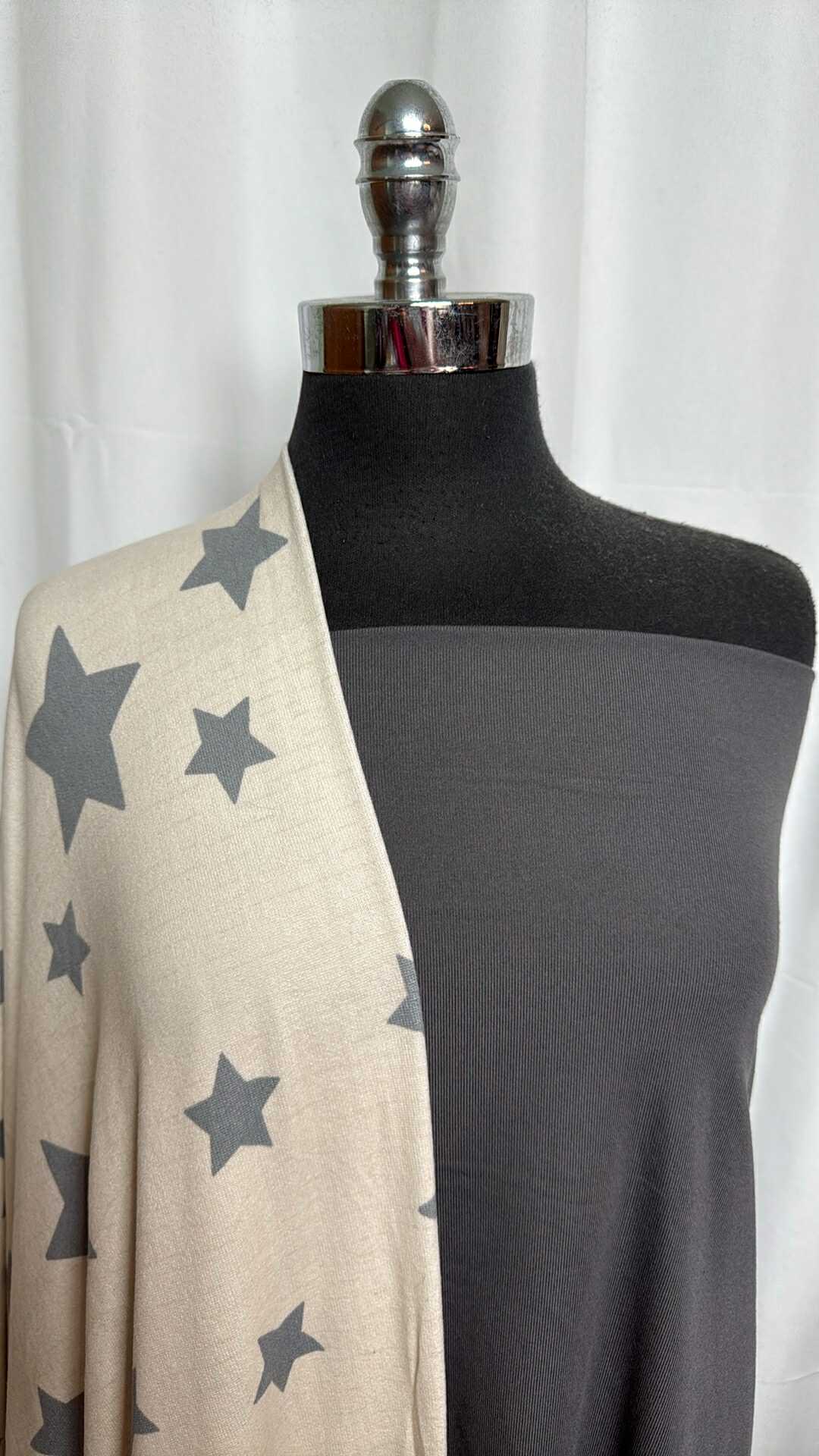 TRUE GREY/STAR BUNDLE : 2YD Star Oakley SK & 1YD True Grey PF Rib : A28930