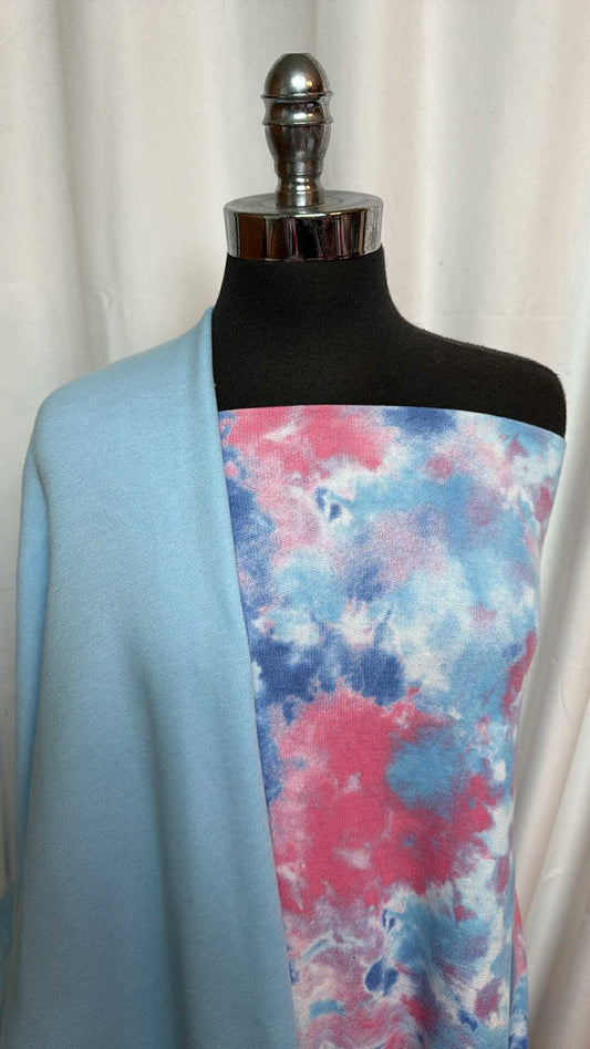 LIGHT BLUE/TIE DYE BUNDLE : 2YD Light Blue Sweatshirt Fleece (72" Wide) & 2YD Tie Dye PRS FT : A28575