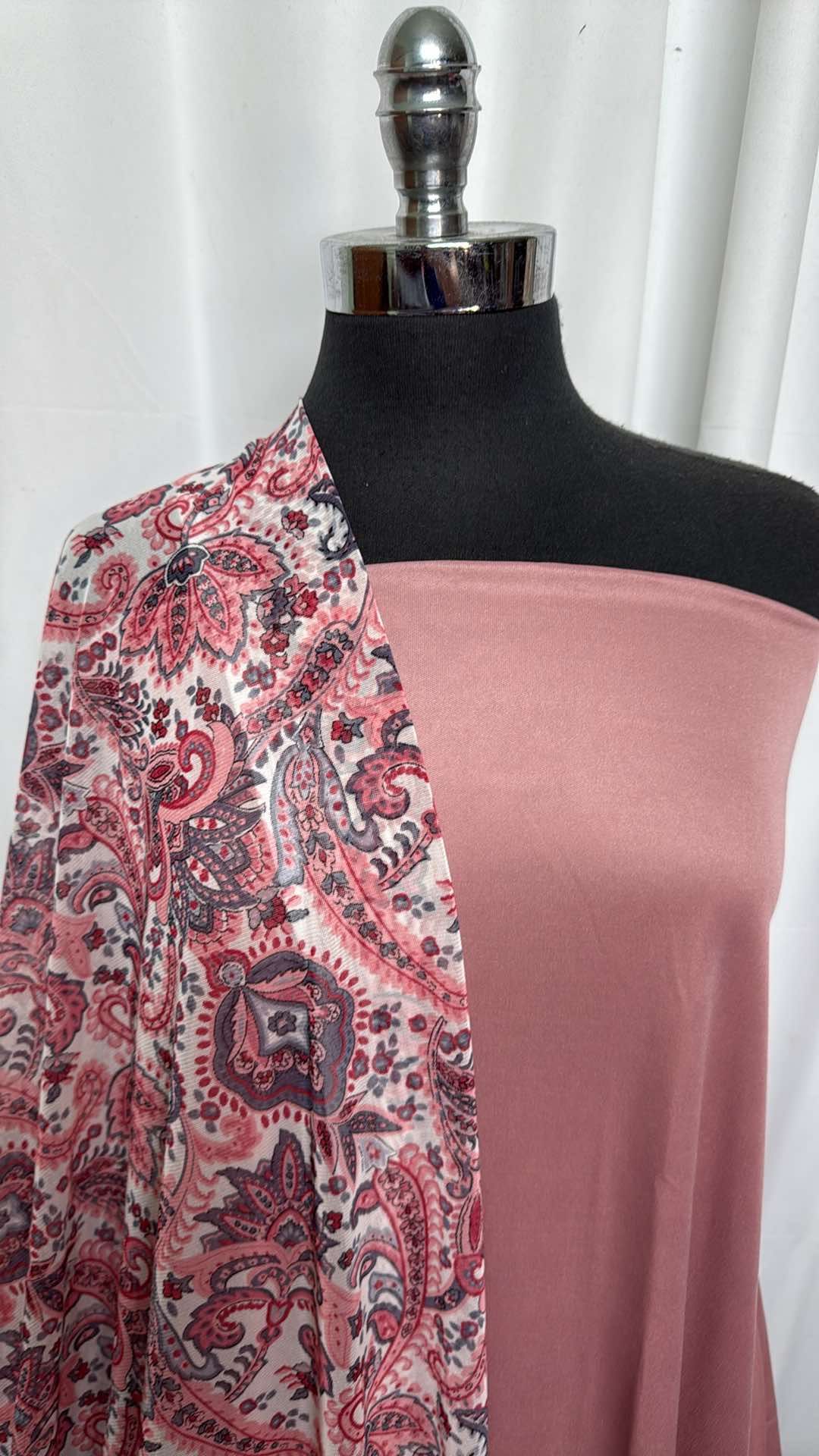 MAUVE PAISLEY BUNDLE : 2YD Mauve Poly Interlock Lining & 2YD Mauve Paisley Stretch Mesh : A27257