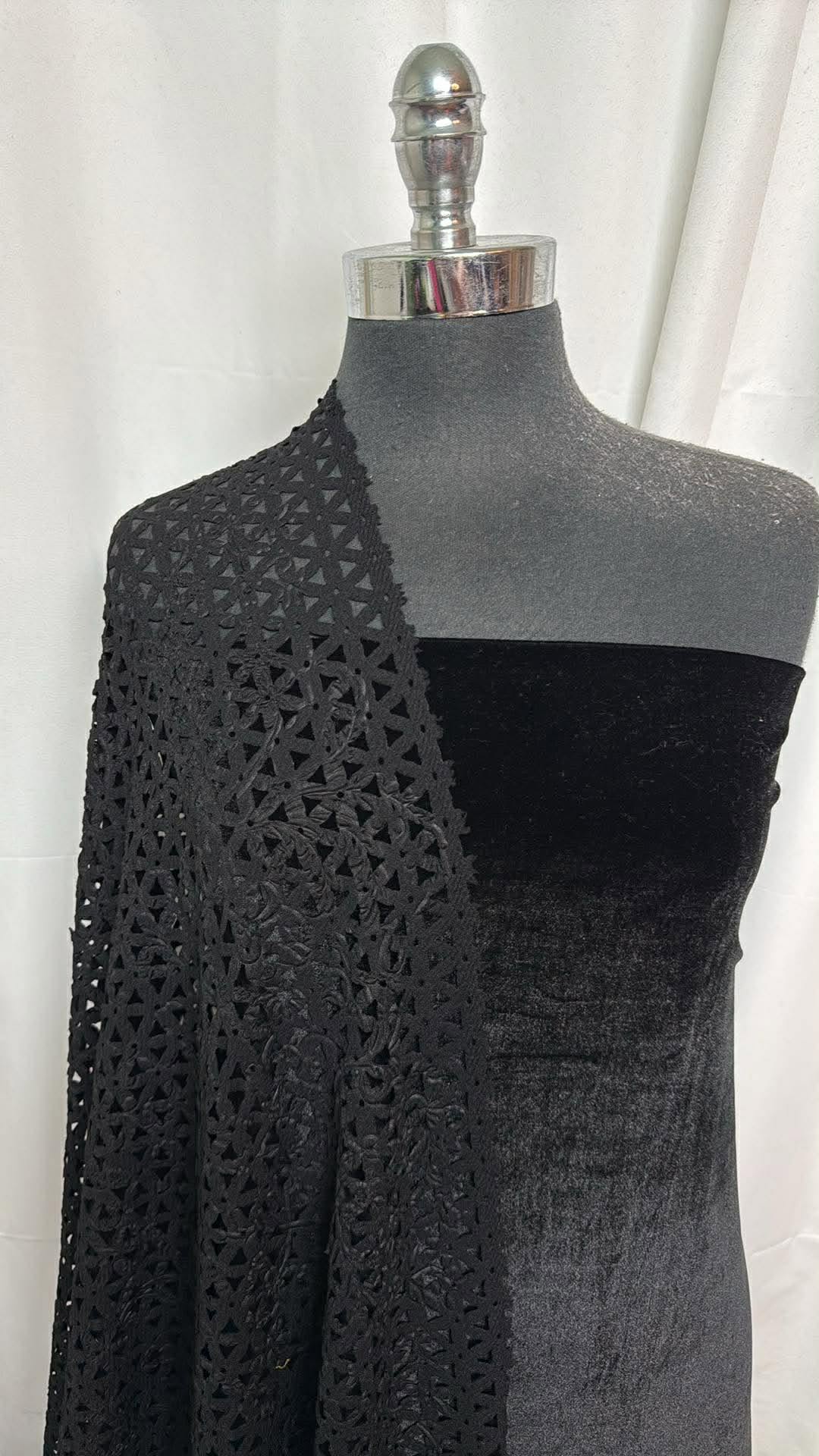 BLACK/LASER CUT BUNDLE : 2YD Laser Cut Embossed Liverpool & 2YD Black Stretch Velvet : A30490