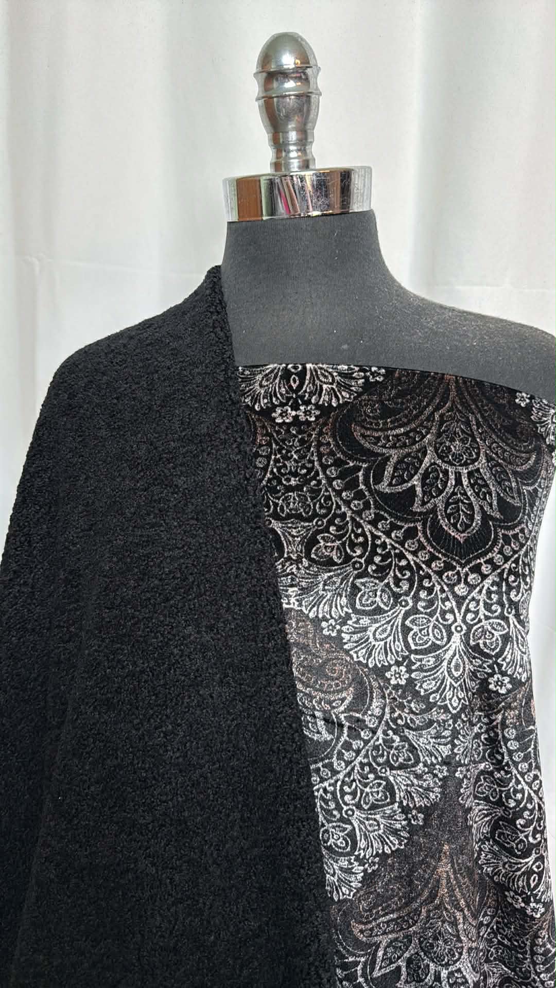 POODLE/PAISLEY VELVET BUNDLE : 3YD Paisley Stretch Velvet & 3.5YD Black Poodle : A29468