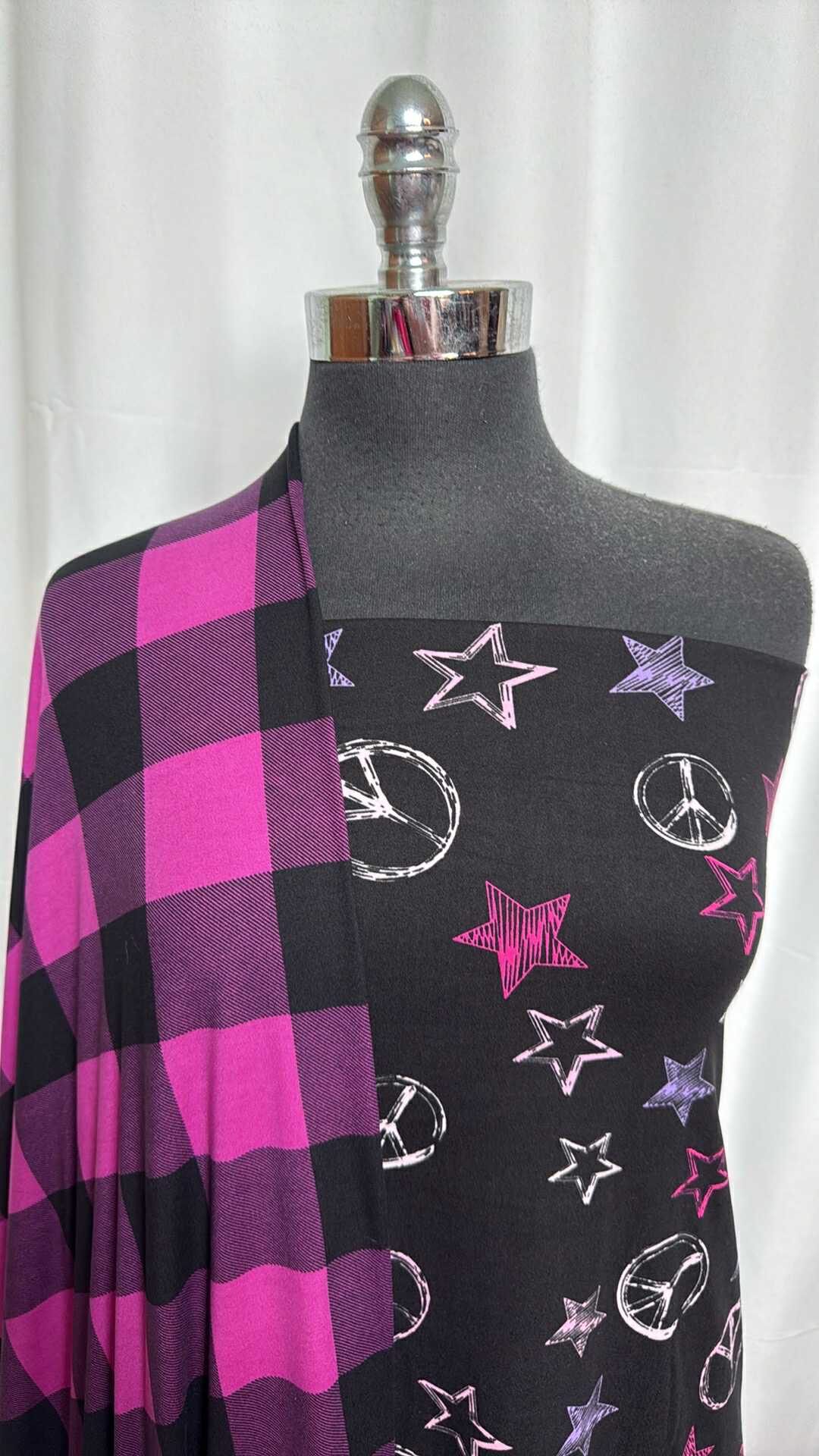 FUCHSIA PLAID/STAR-PEACE BUNDLE : 2YD Star/Peace DBP & 2YD Fuchsia Plaid DBP : A28931