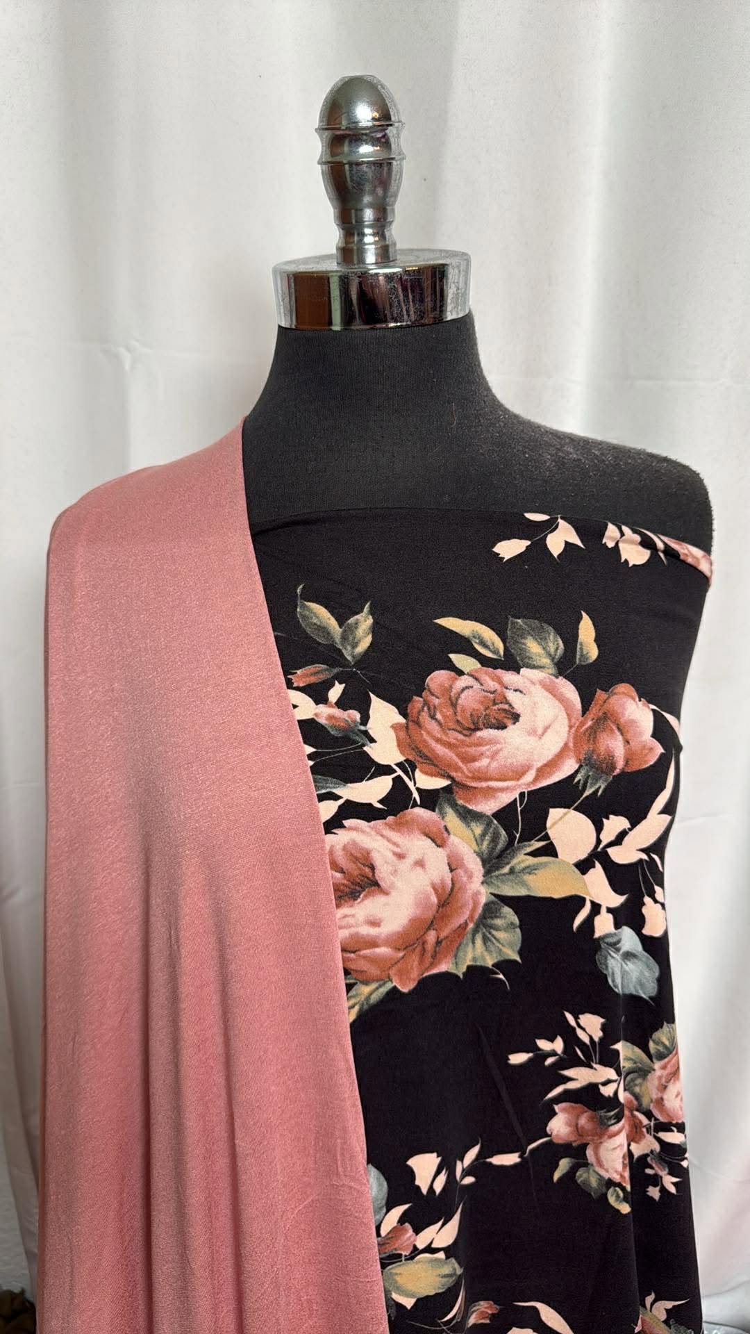PINK/BLACK FLORAL BUNDLE : 3YD Black Floral DBP & 2YD Pink R/S : A29991