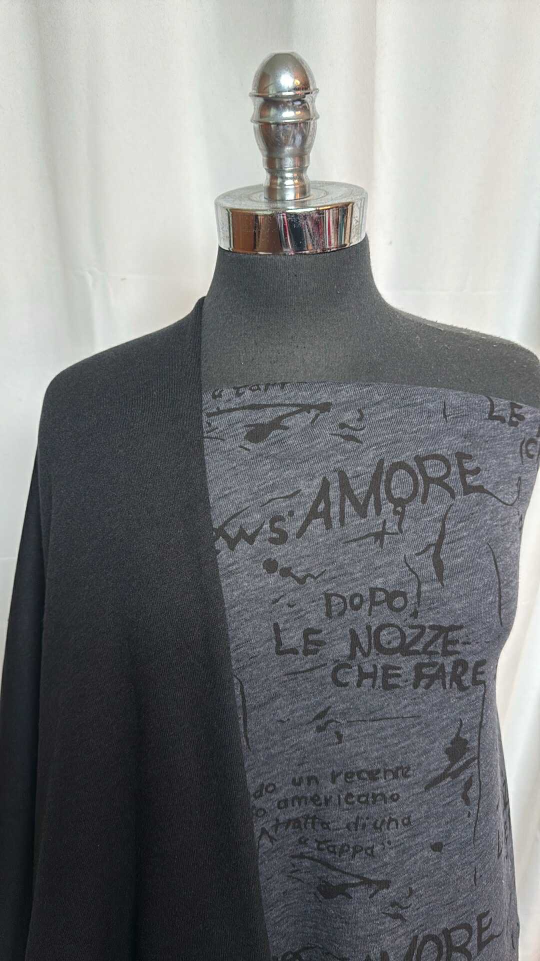 BLACK/CHARCOAL WRITING BUNDLE : 2YD Black Sweatshirt Fleece (72" Wide) & 1.5YD Charcoal Writing Fleece : A28576