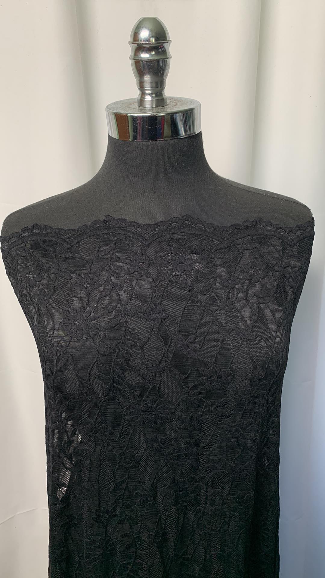 Black - Stretch Lace - By the Yard