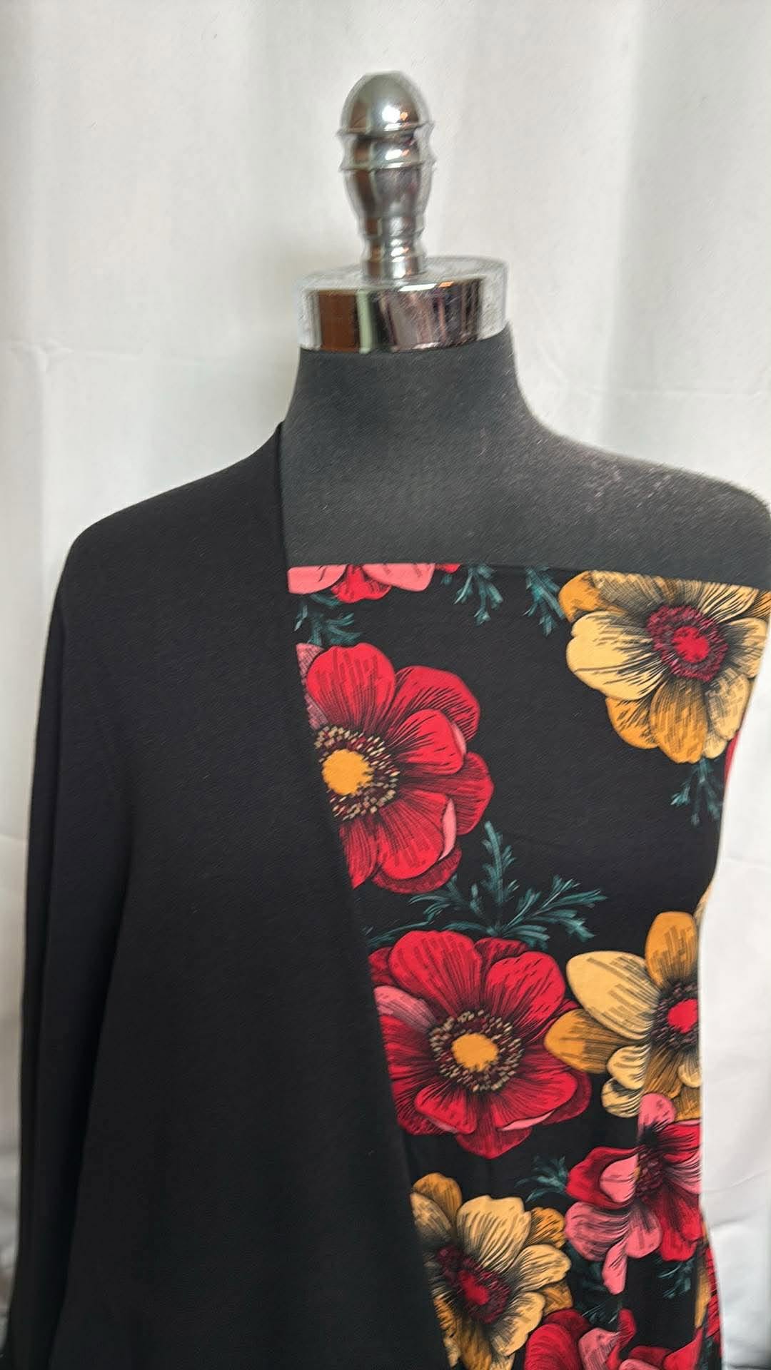 BLACK/FLORAL BUNDLE : 2YD Black/Red/Yellow Floral DBP & 2YD Black C/P FT : A30033