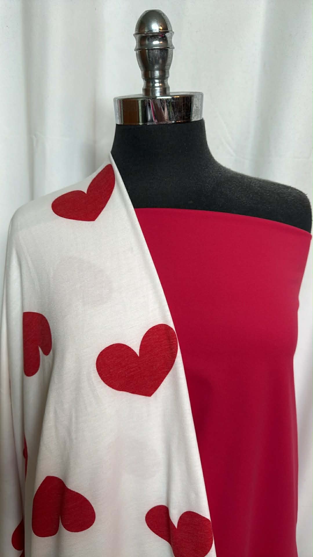 RED/HEARTS BUNDLE : 2YD Red Brushed Wicking Interlock & 2YD Ivory/Red Hearts PRS FT : A29646