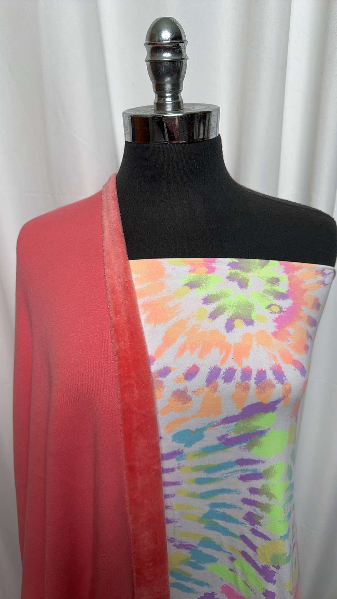 CORAL PLUSH/TIE DYE BUNDLE : 3YD Coral SuperPlush & 2YD Tie Dye DBP : A26217