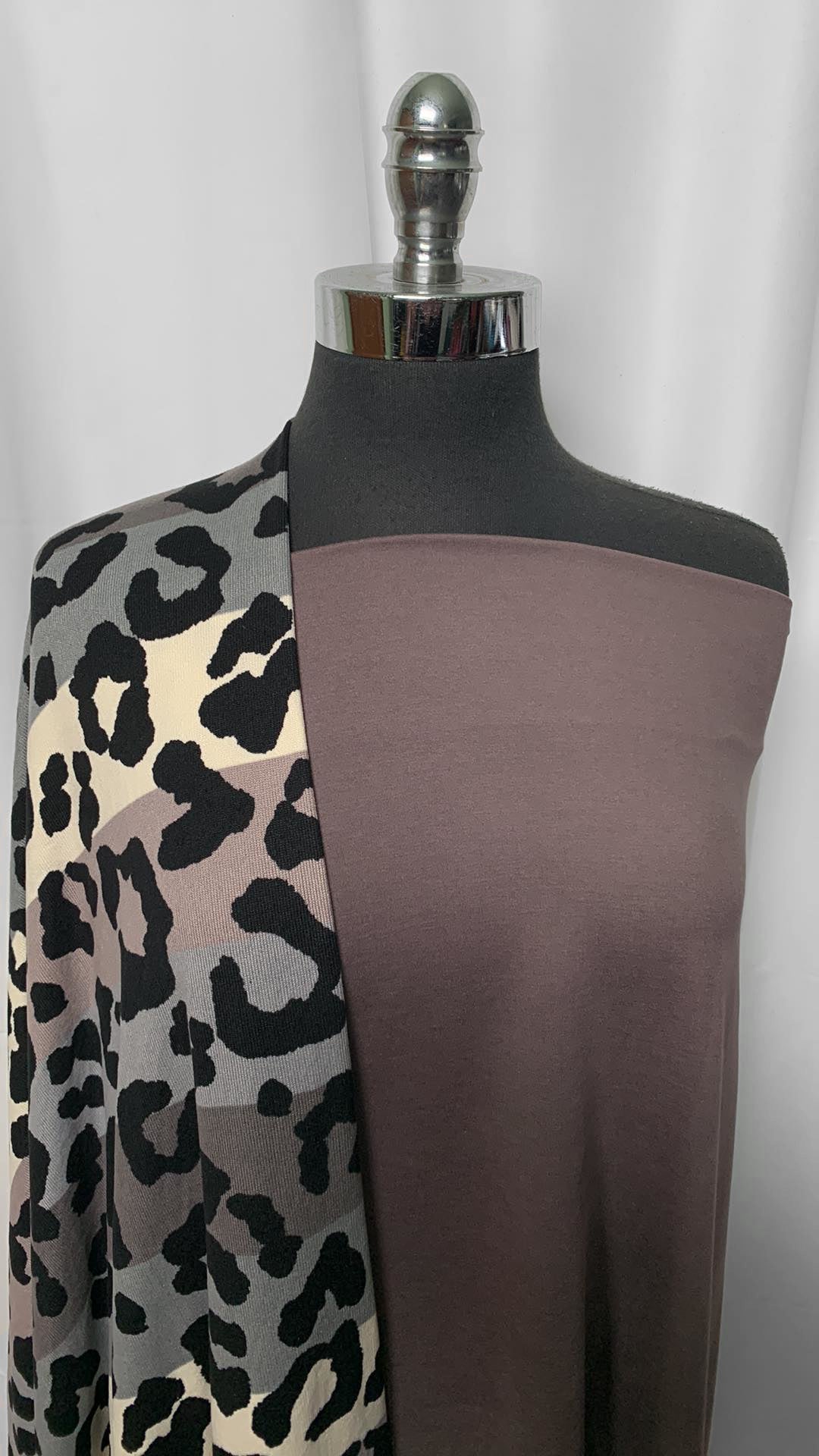 MOCHA/LEOPARD STRIPE BUNDLE : 1YD Mocha Peached PF & 1YD Leopard Stripe Oakley SK : A2198