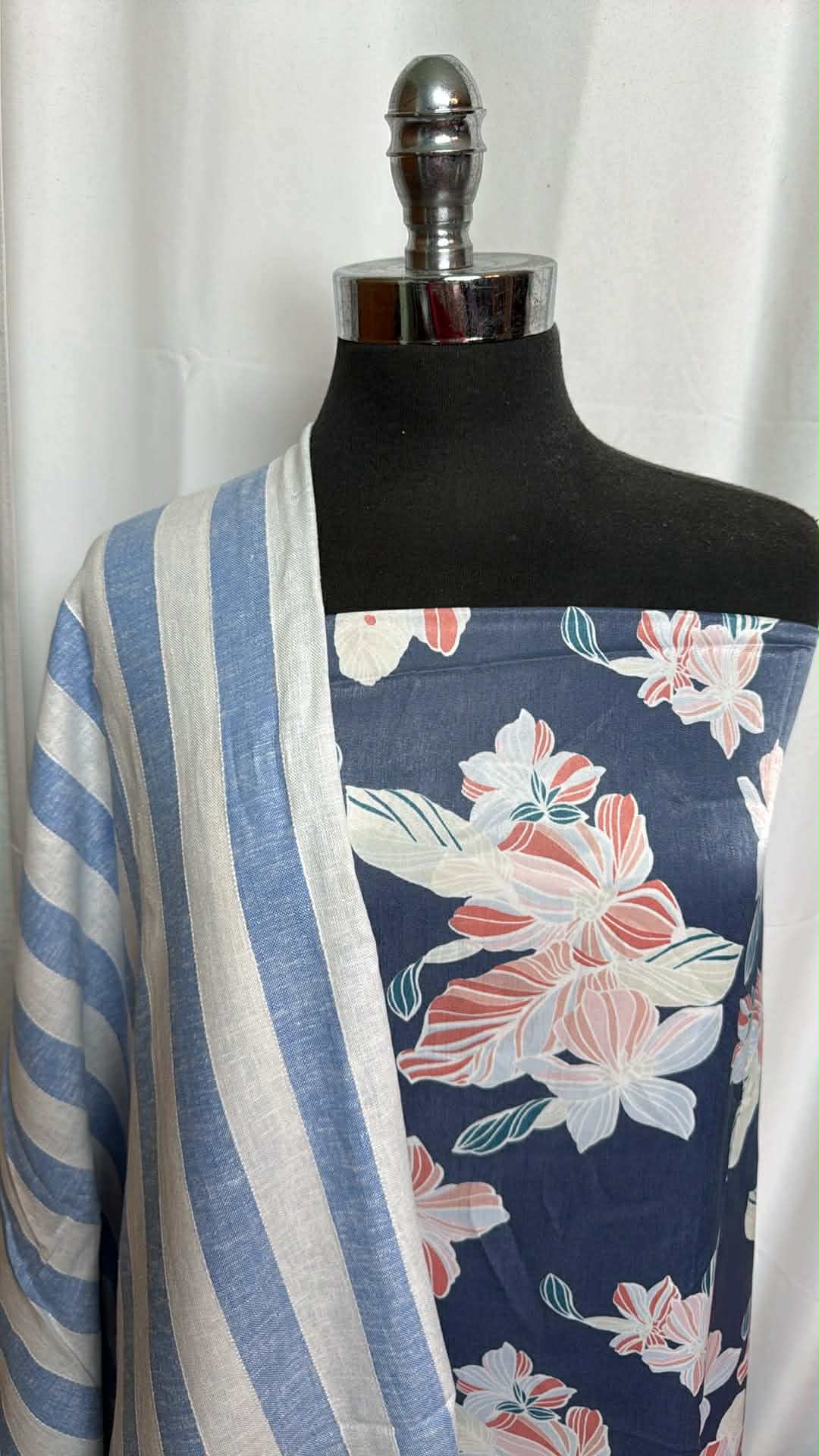 FLORAL/LINEN STRIPE BUNDLE : 2YD Floral Poly/Rayon Satin & 2YD Linen-Blend Stripes : A29720