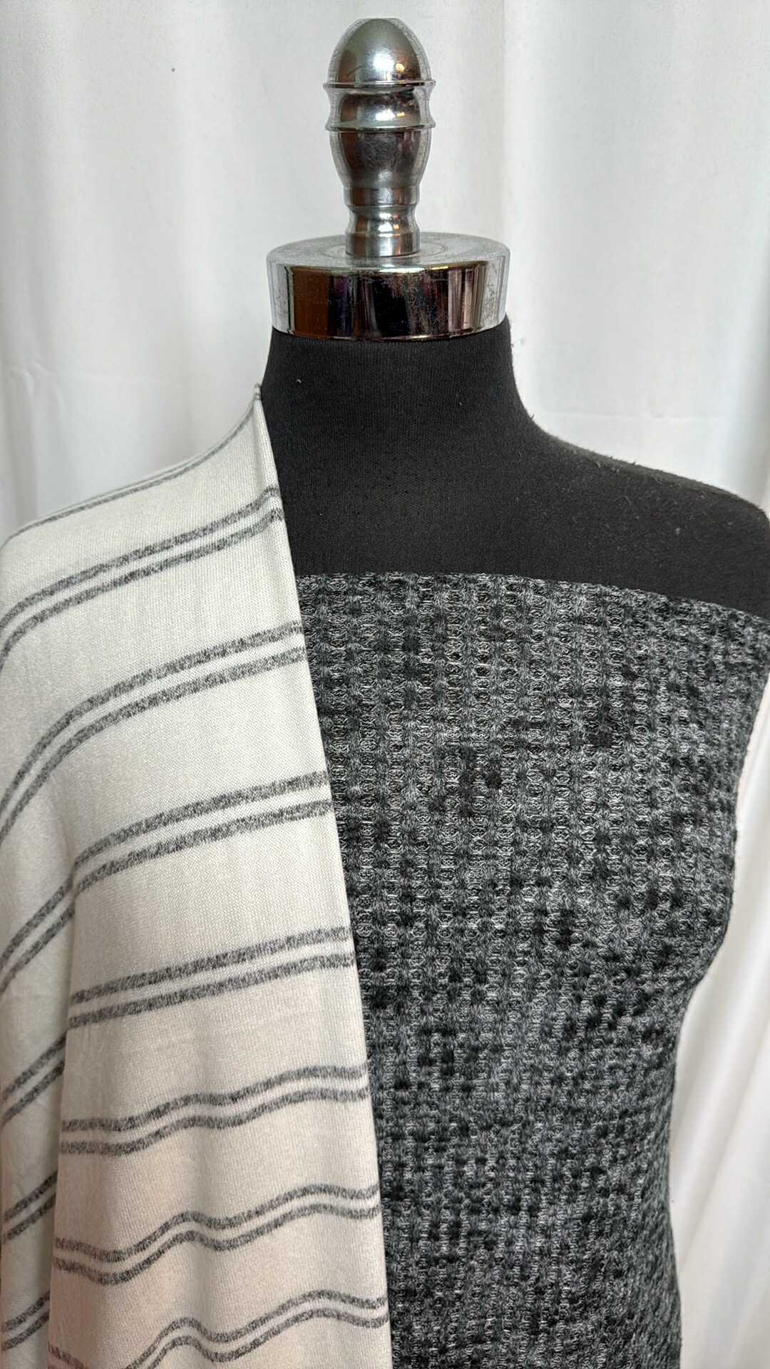 CHARCOAL/IVORY STRIPE BUNDLE : 2YD Charcoal Brushed Waffle & 2YD Charcoal/Ivory Stripe Brushed Hacci SK : A28365