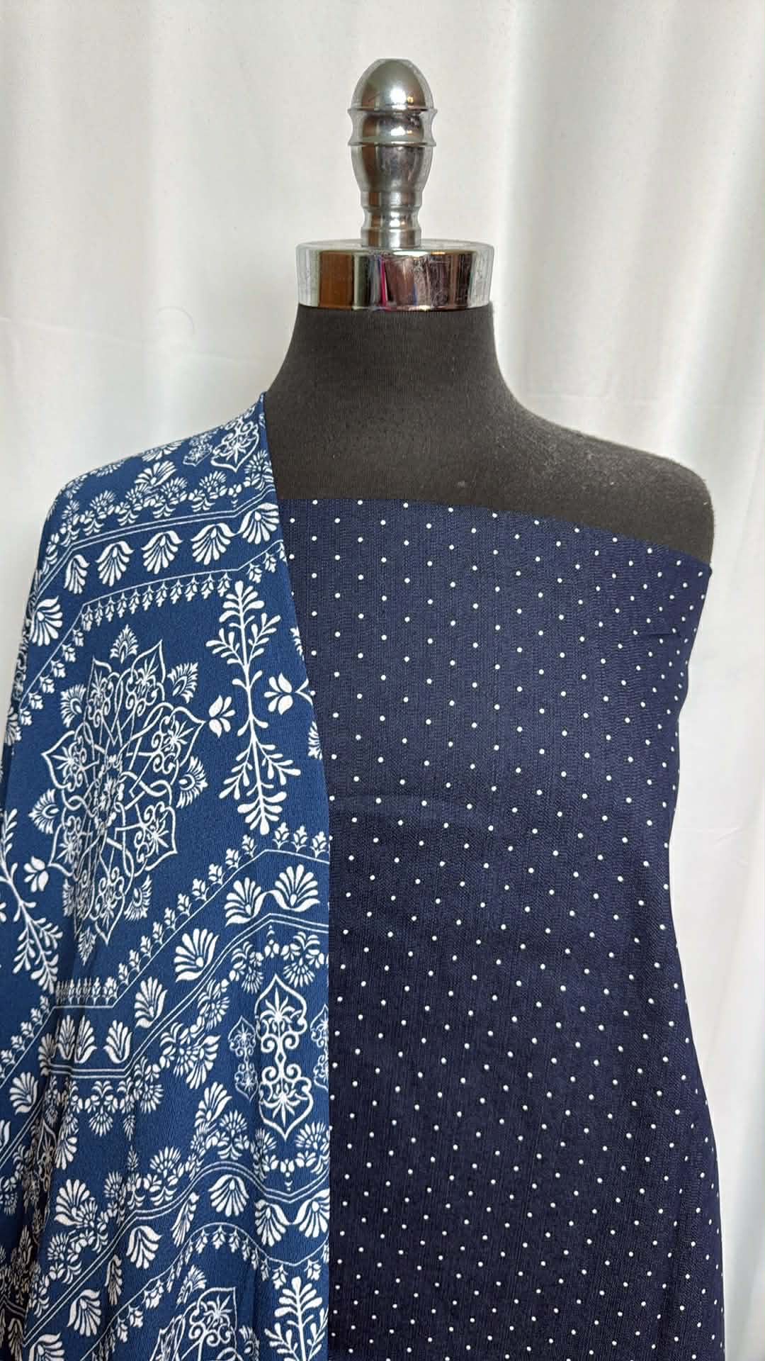 MANDALA/DOT BUNDLE : 2YD Navy Dot Stretch Denim & 2YD Blue Mandala Bubble Crepe : A29415