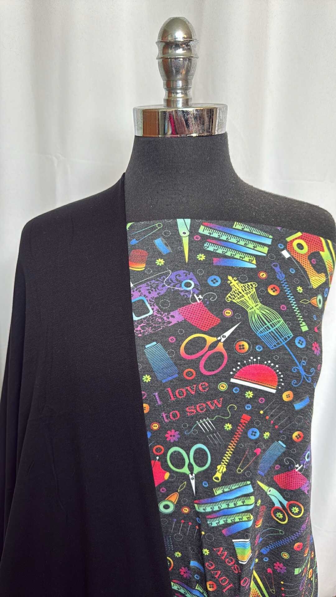 BLACK/SEWING BUNDLE : 1.5YD Sewing PRS FT & 3YD Black Modal/Spandex Brushed FT : A28908