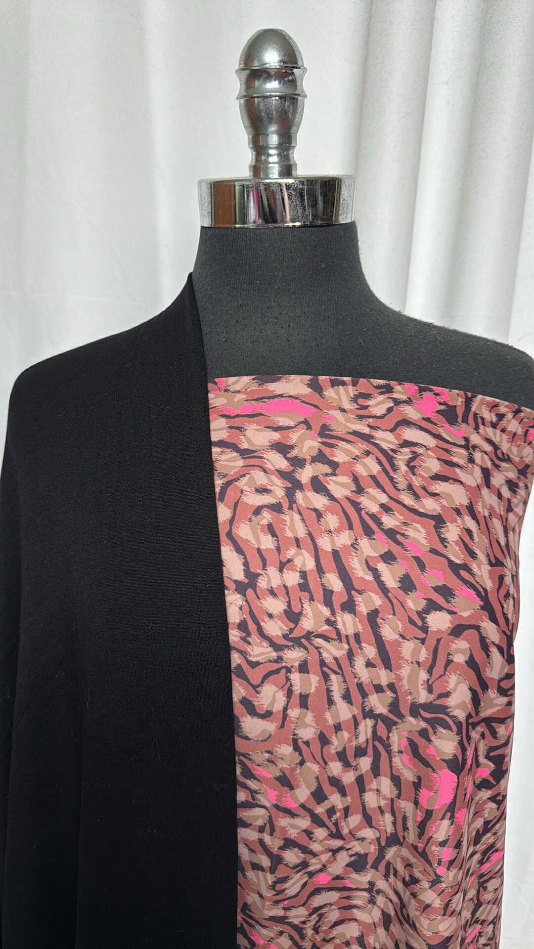 BLACK/ANIMAL BUNDLE : 2YD Black Brushed PRS FT & 1YD Animal Print Yoga PF : A28691