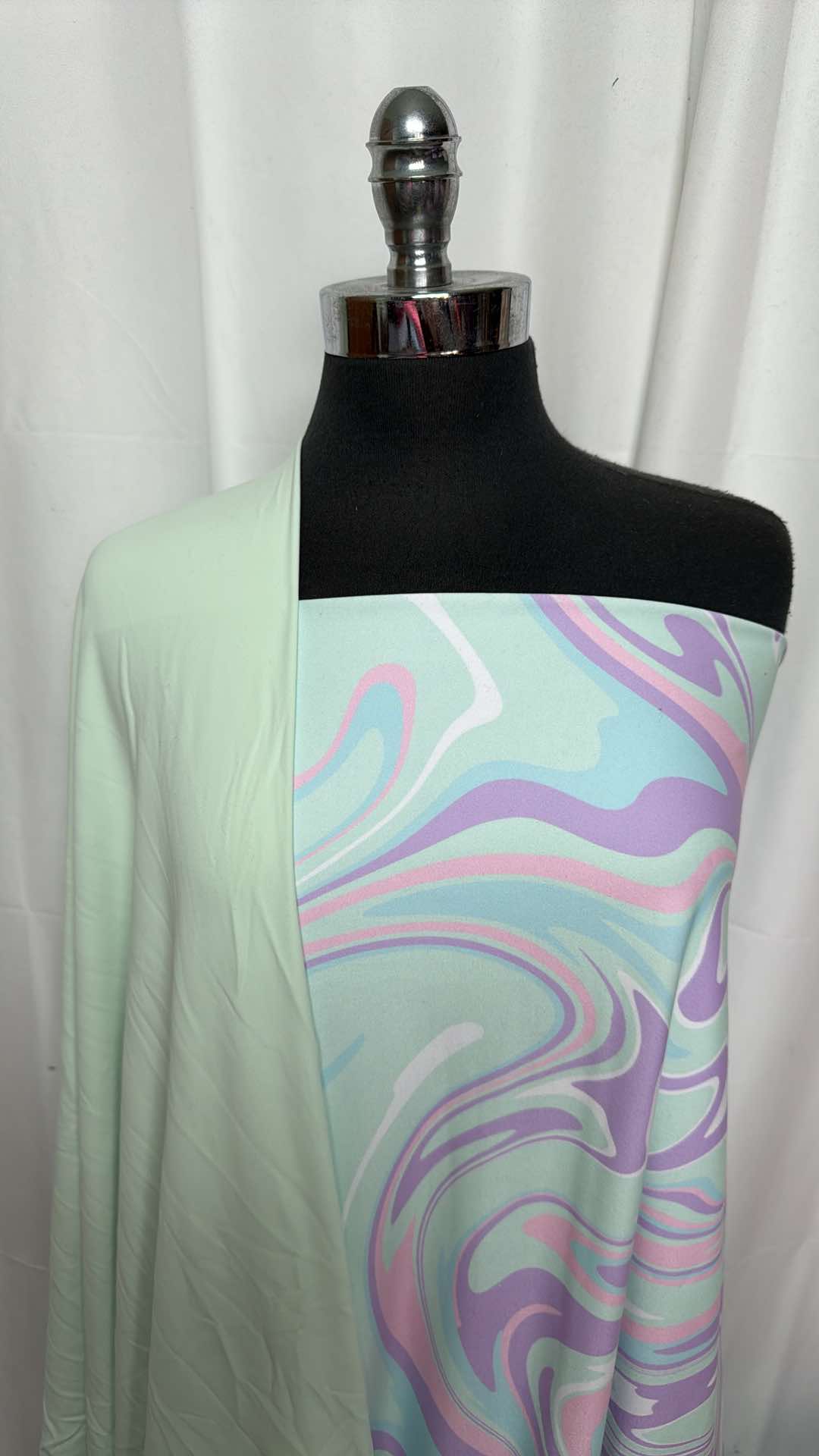 LIGHT APPLE/SWIRL BUNDLE : 1YD Light Apple Recycled Poly Yoga & 2YD Swirl Single-Brushed PF : A27307