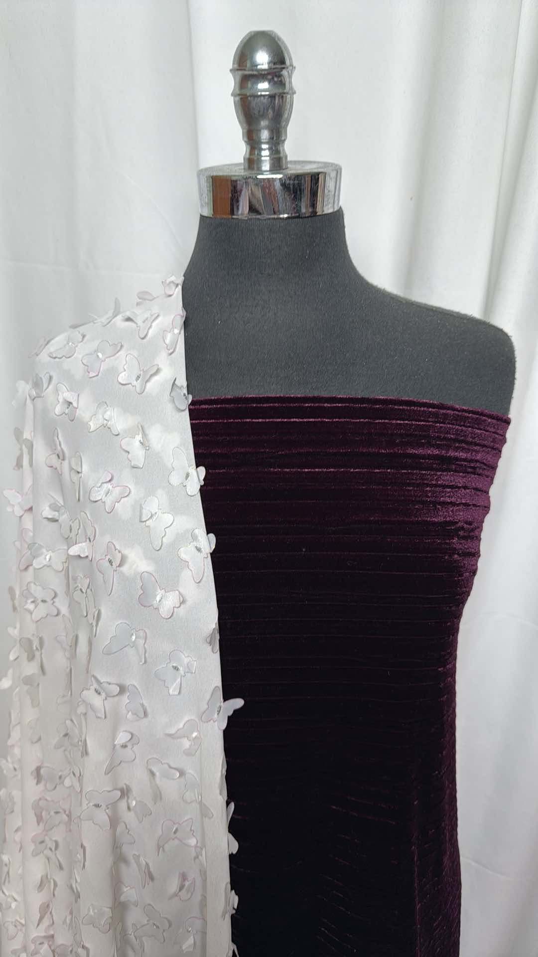 3D BUTTERFLY/PURPLE PLEATS BUNDLE : 2YD 3D Butterflies on Chiffon & 2YD Purple Pleated Stretch Velvet : A27337