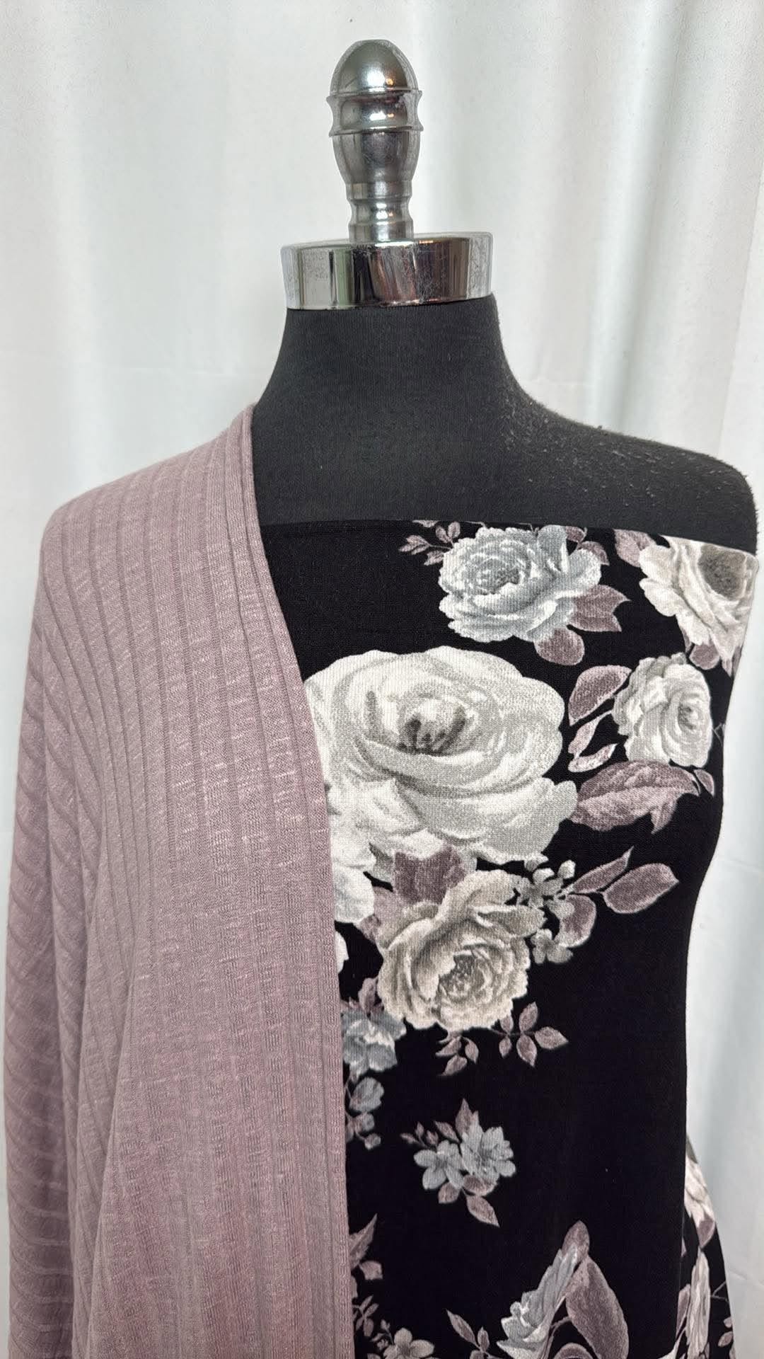 BLACK FLORAL/RIB SWEATER BUNDLE : 2YD Black Floral Oakley SK & 3YD Brushed Rib SK : A31097