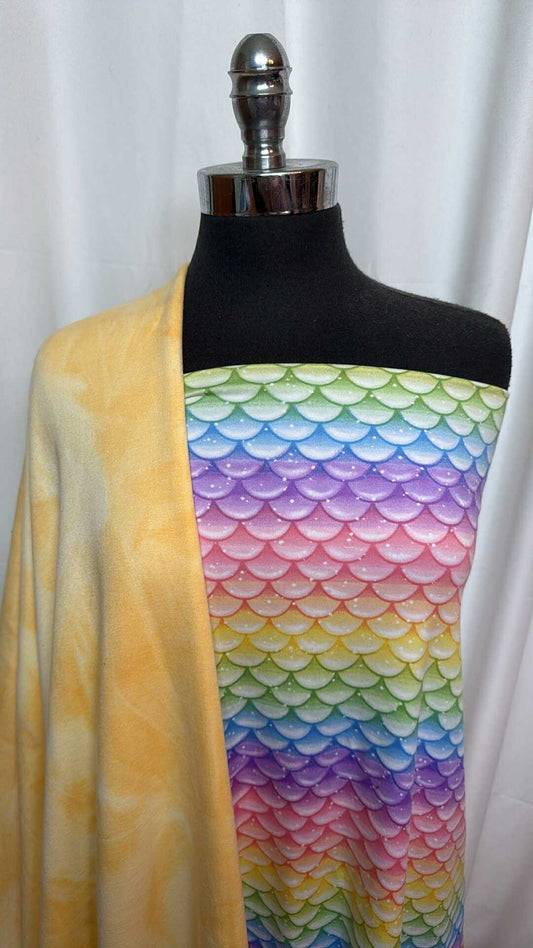 YELLOW TIE DYE/SCALES BUNDLE : 1.5YD Scales DBP & 2YD Yellow Tie Dye Poly Sweatshirt Fleece : A27594