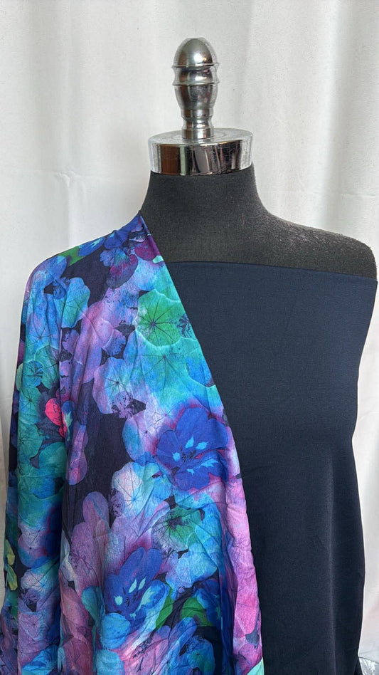 NAVY/FLORAL-LEAVES BUNDLE : 2YD Navy Supplex & 30" Cut of Floral/Leaves Stretch Boardshort : A29974