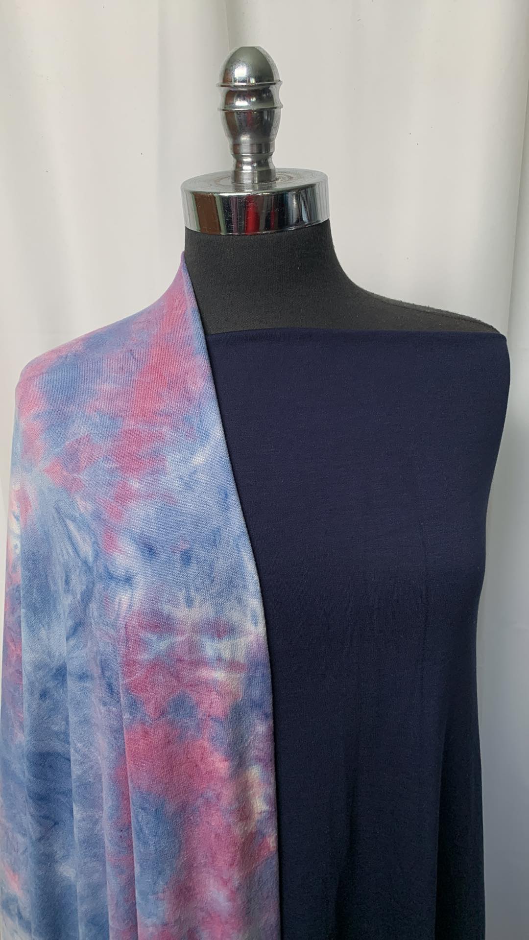 NAVY/PINK TIE DYE BUNDLE : 2YD Navy Modal Ponte & 2YD Tie Dye Oakley SK : A1565