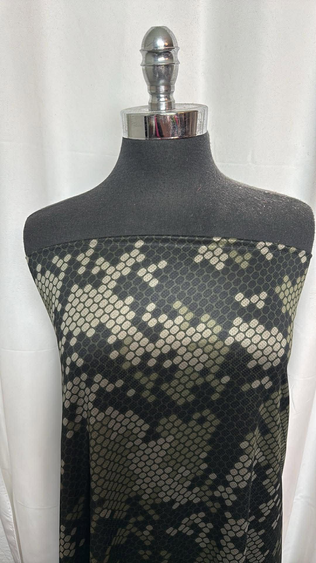 Hex Camo - Brand Name Micro-Perforated Top-Weight Performance - 2 Yard Cut