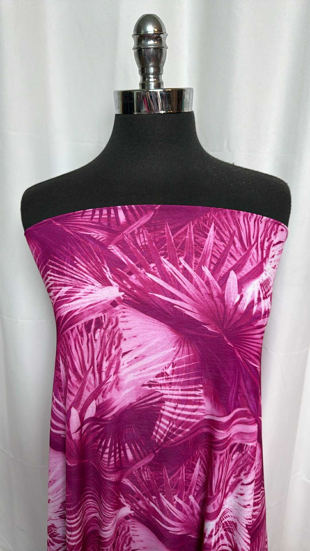 Pink Fronds - Bulgari - 3 Yard Cut