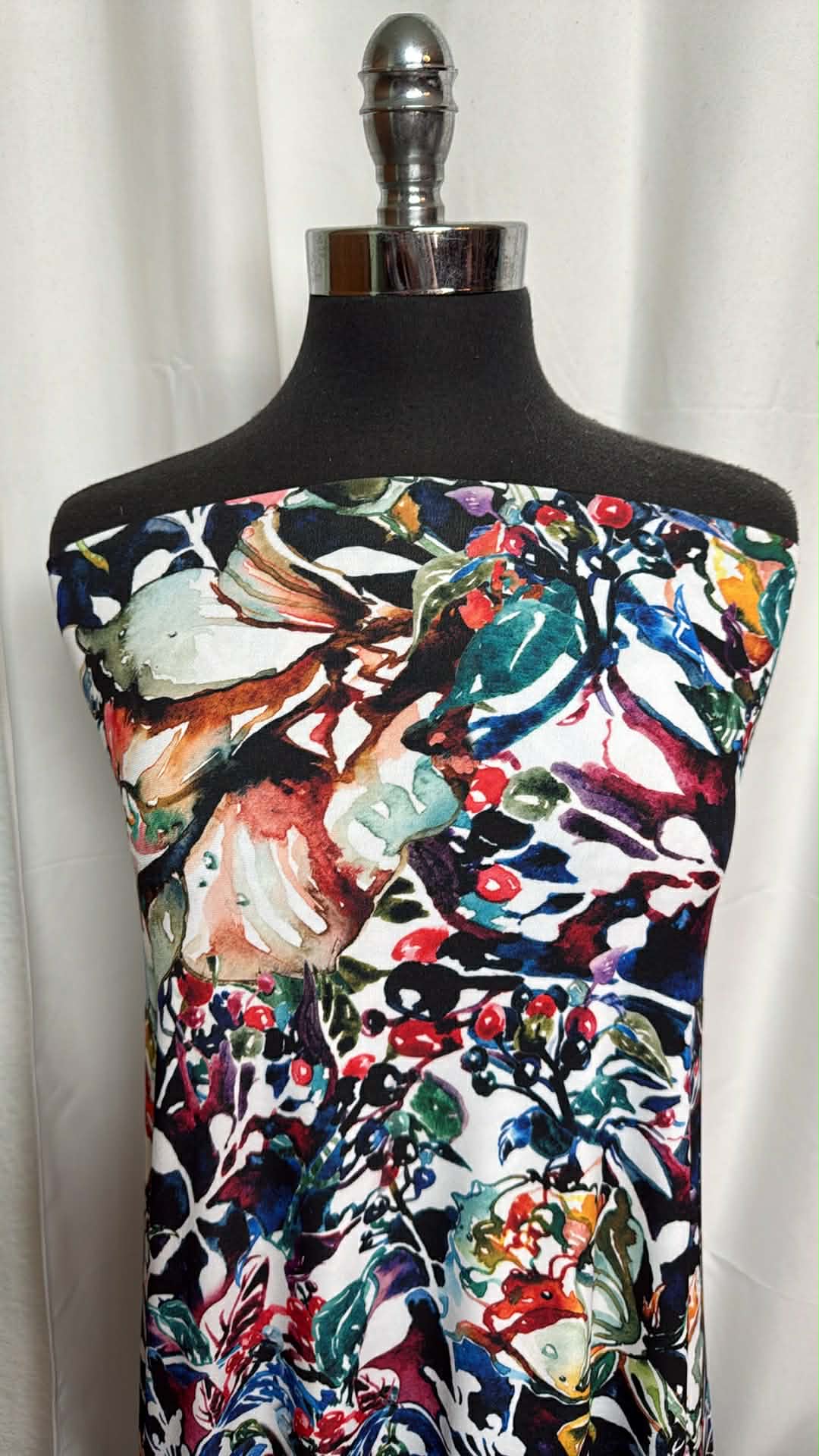 Abstract Floral - ITY - 3 Yard Cut