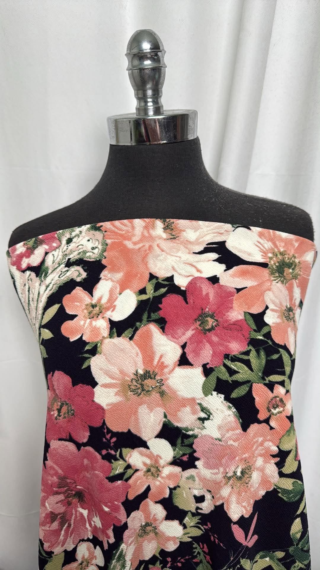 Navy/Blush Floral - Liverpool - 2 Yard Cut