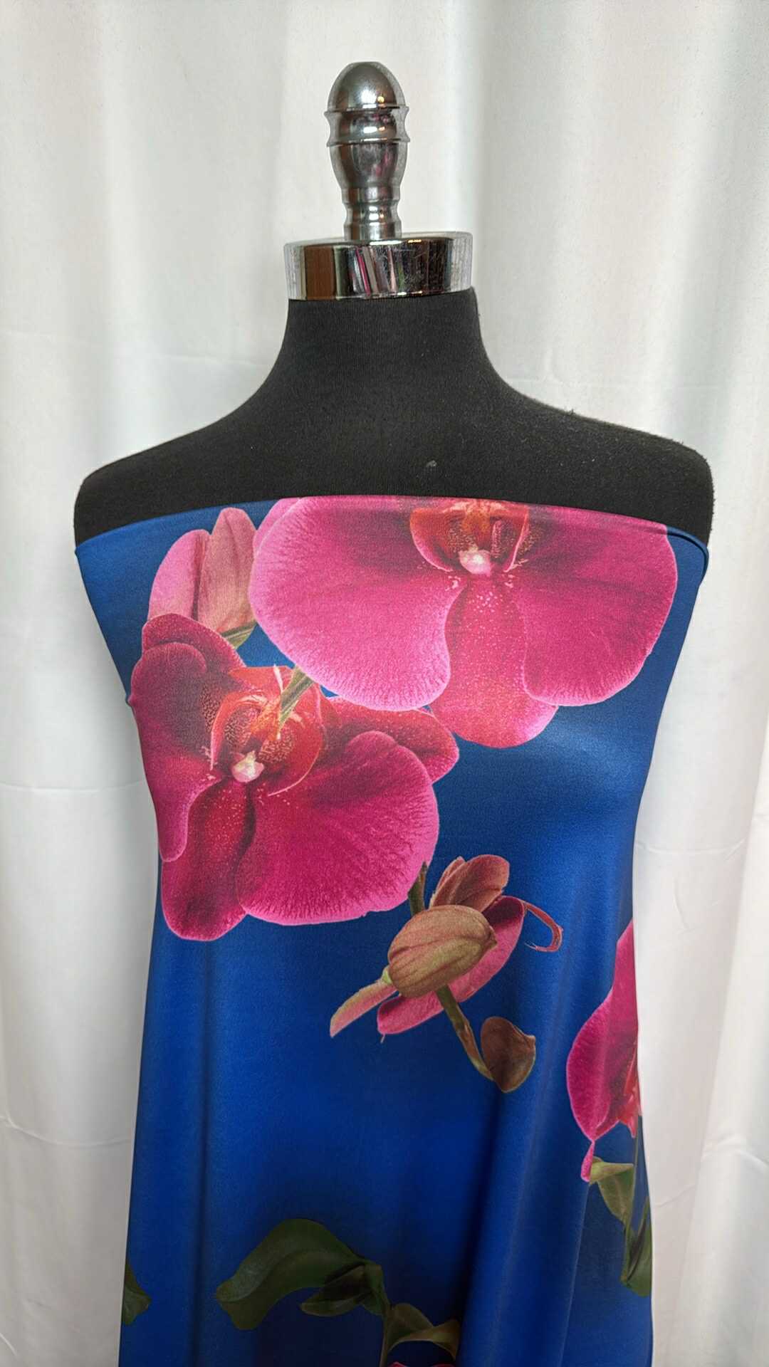 Big Blue Orchid - Venezia - 2 Yard Cut