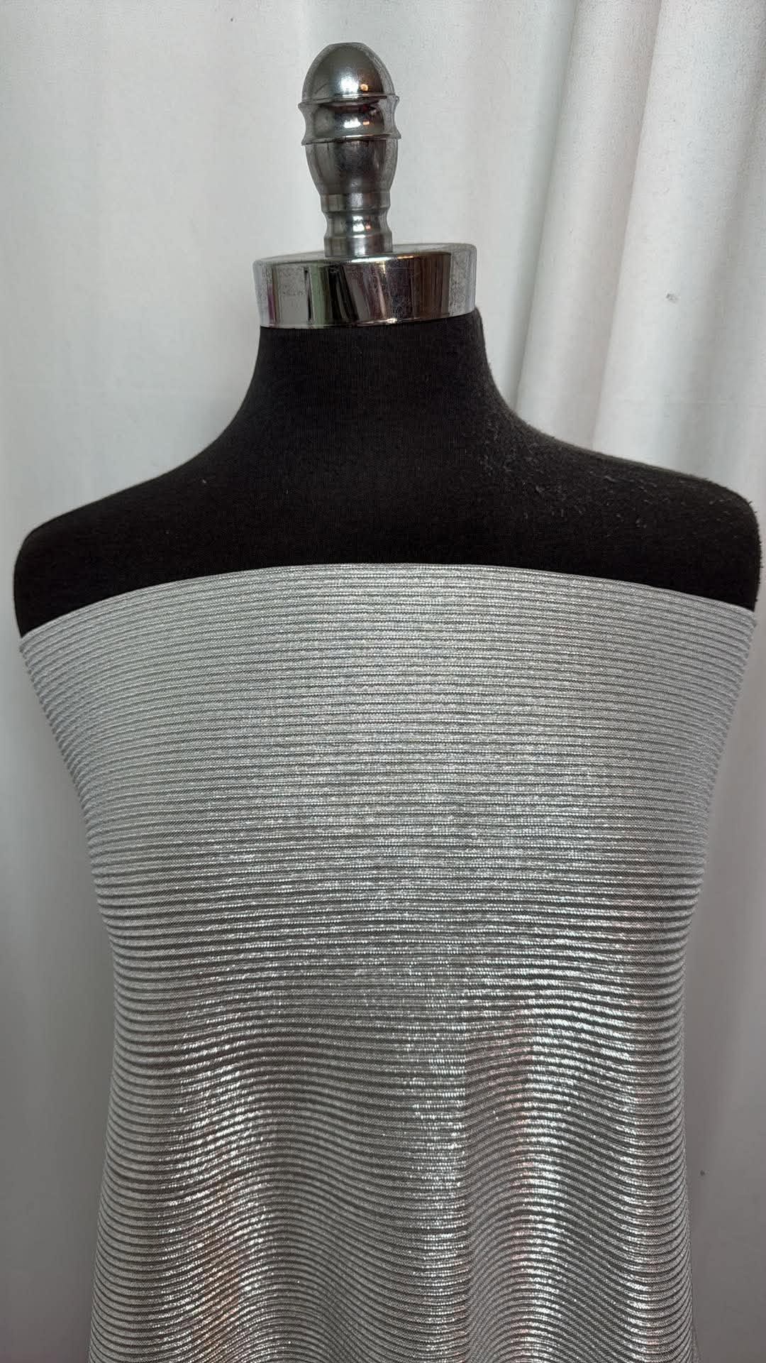 White w/Silver Foil - Pleated Poly/Woven - 2 Yard Cut