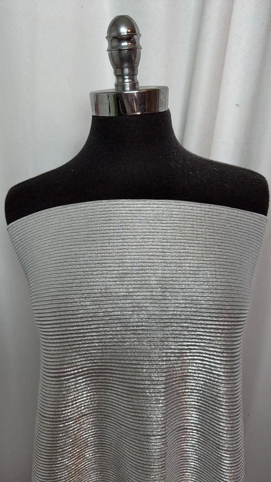 White w/Silver Foil - Pleated Poly/Woven - 2 Yard Cut