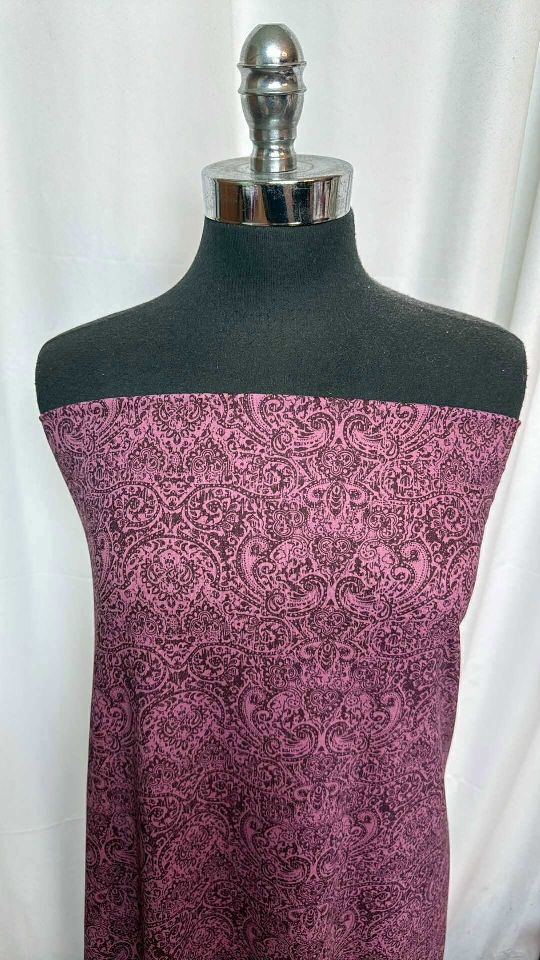 Orchid Flourish - Cotton/Spandex - 2 Yard Cut