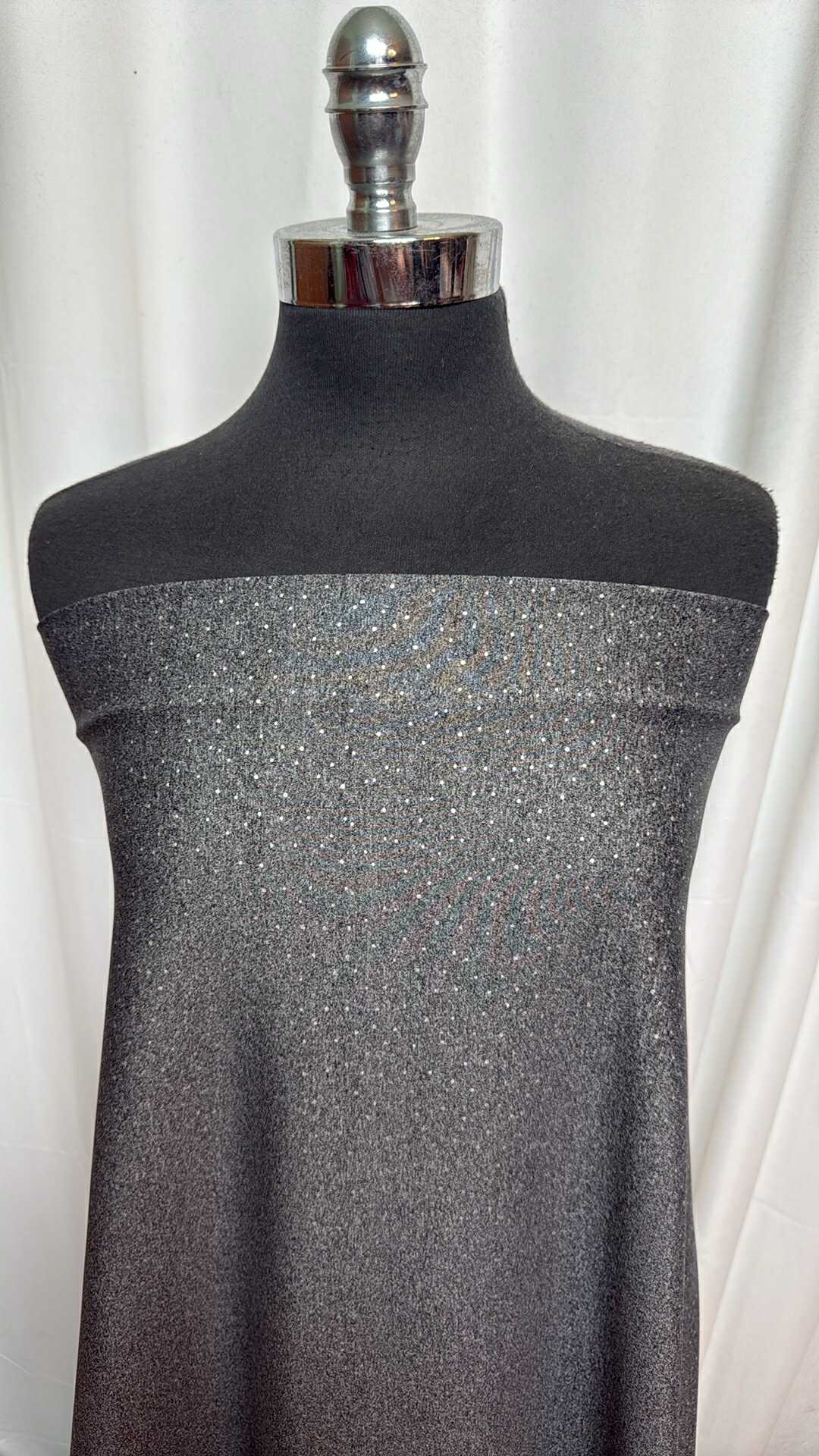Ombre - Foil Performance - 2 Yard Cut