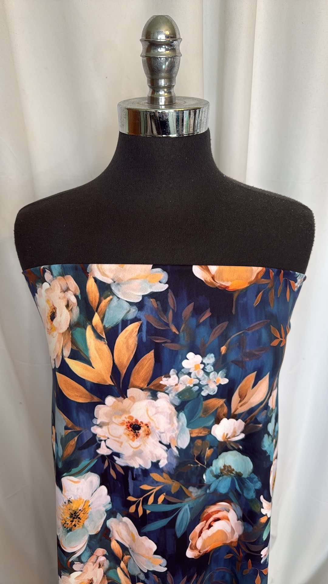 Nocturnal Bouquet - Poly/Spandex Single-Brushed Performance - 2 Yard Cut