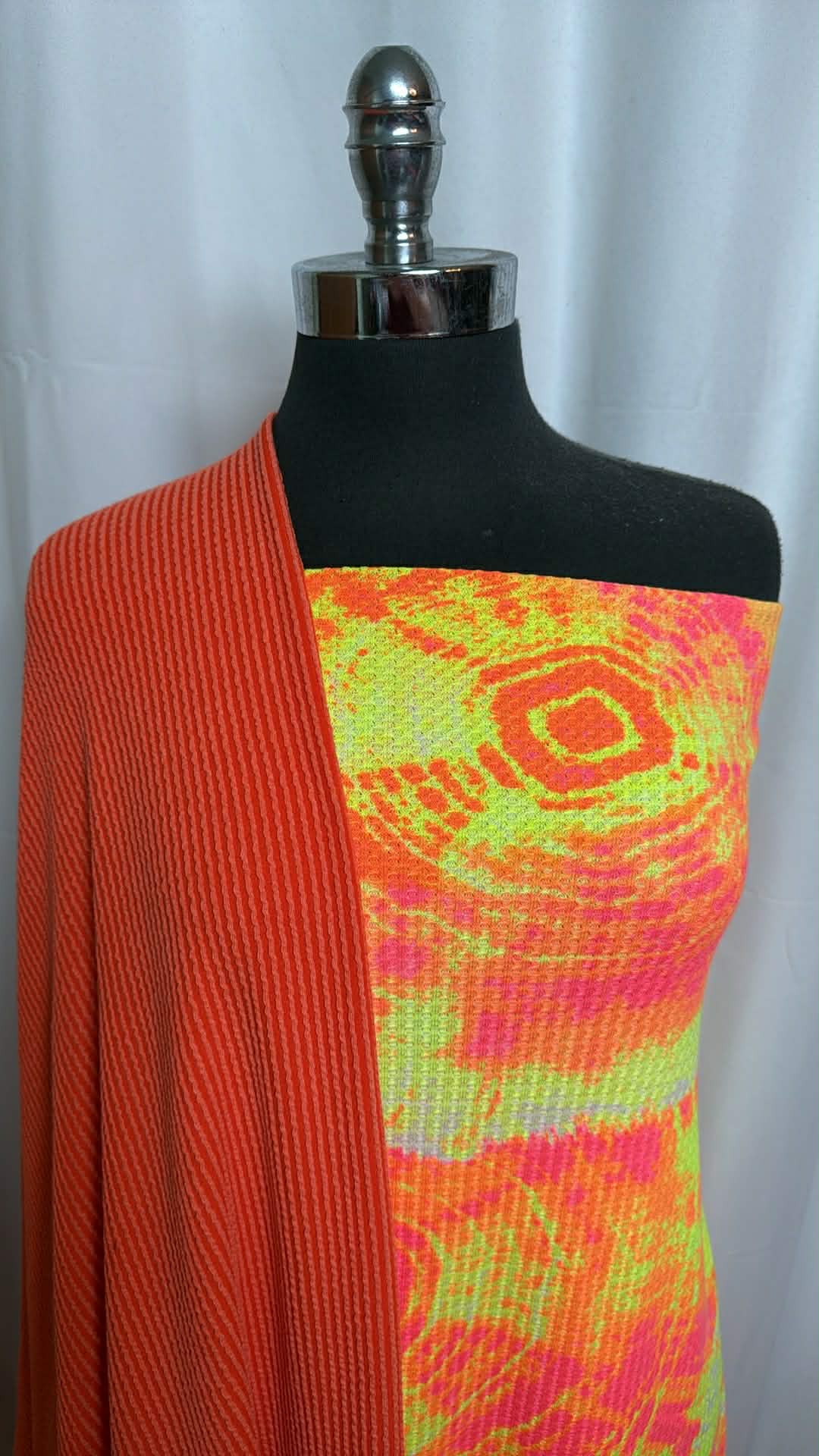 ORANGE/TIE DYE BUNDLE : 2YD Orange Urban Rib & 2YD Tie Dye Waffle : A29390