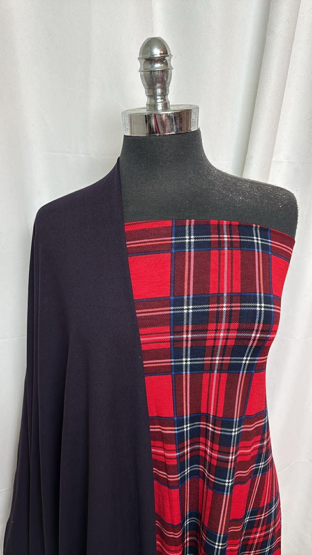 BLACK/RED PLAID BUNDLE : 2YD Red Plaid Bulgari & 1+YD Black Single-Brushed PF : A30502