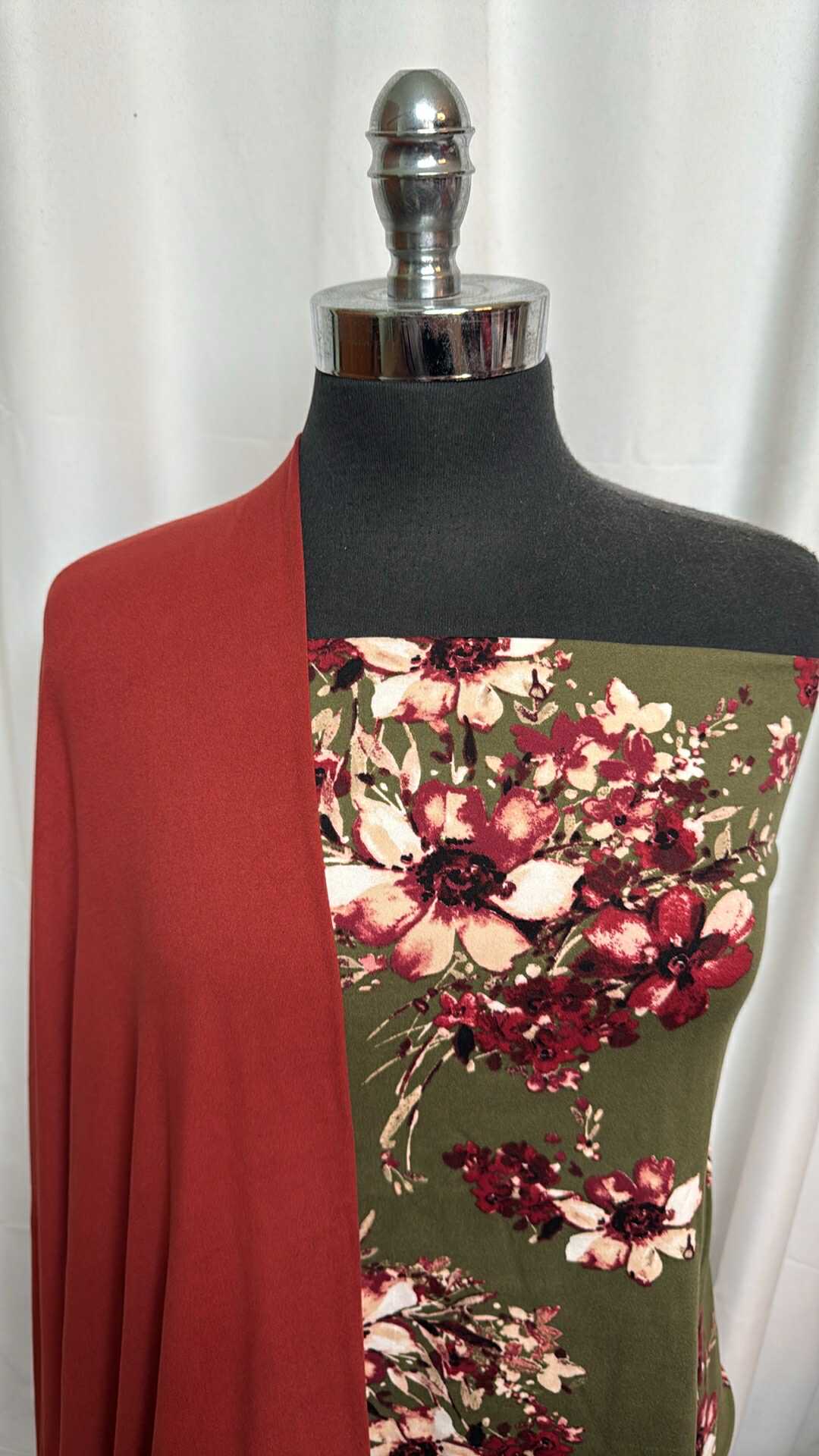 RED/OLIVE FLORAL BUNDLE : 2YD Red DBP & 2YD Olive Floral DBP : A28181