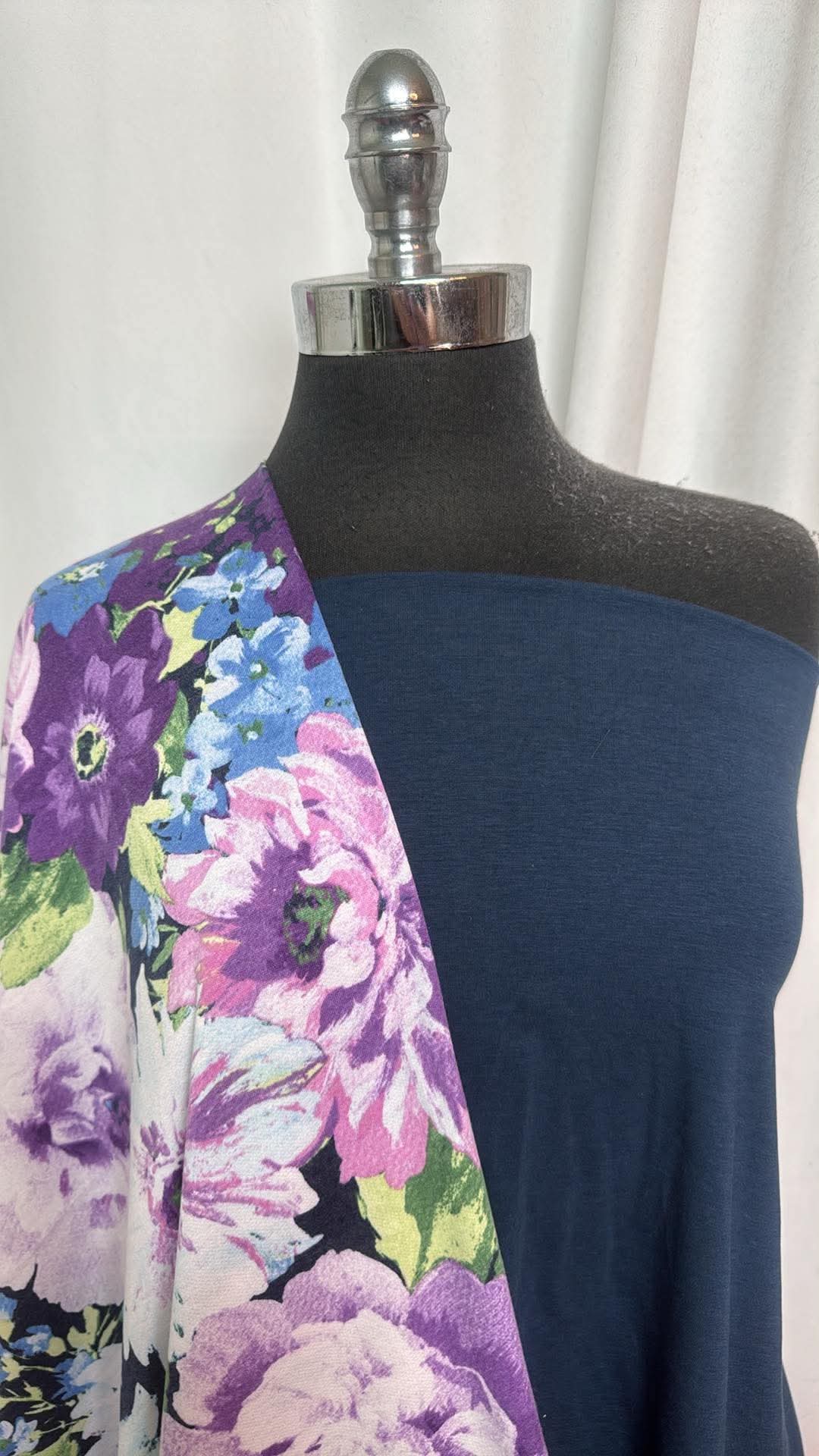 NAVY/PURPLE FLORAL BUNDLE : 1.5YD Navy MVC & 2YD Purple Floral PRS FT : A30931