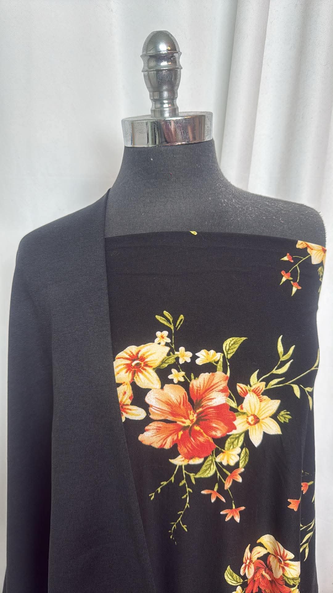 BLACK 2-TONE/FLORAL BUNDLE : 2YD Black Floral DBP & 1YD Black 2-Tone Peached PF : A30873