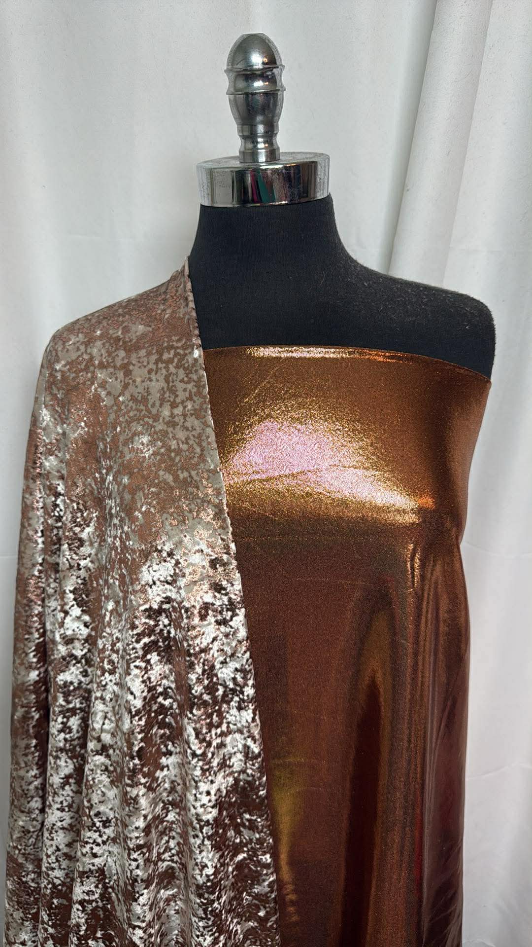 COPPER/FOIL VELVET BUNDLE : 1.5YD Copper PF w/Foil & 2YD 4-Way Velvet w/Foil : A30424