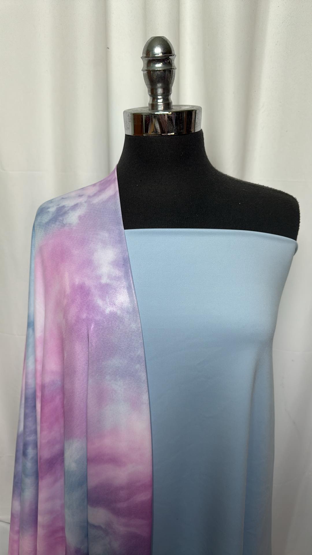 LT. BLUE/PINK/PURPLE TIE DYE BUNDLE : 2YD Light Blue Very Soft PF & 2YD Tie Dye Foil ITY : A27087
