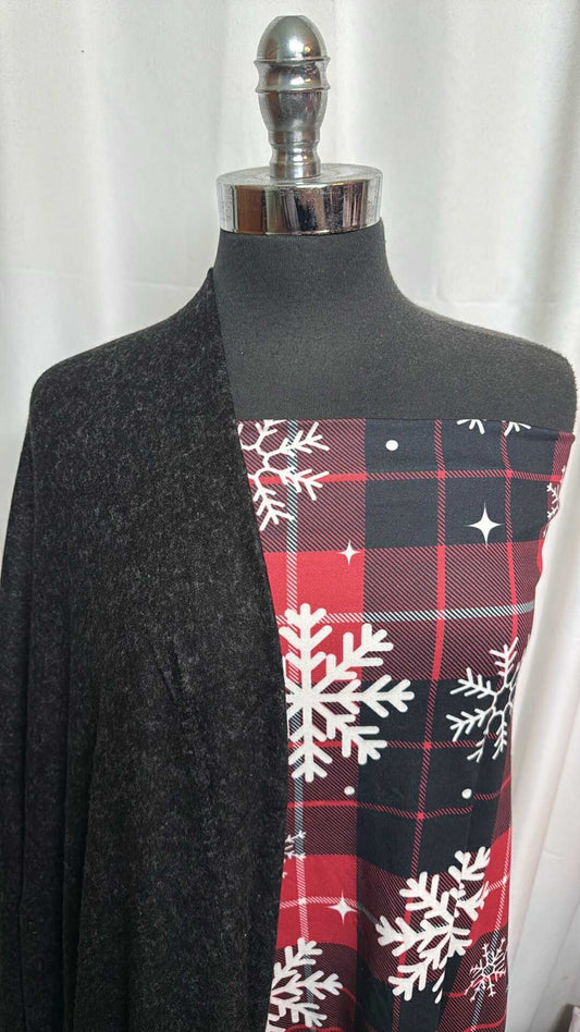 BLACK HEATHERED/PLAID SNOWFLAKE BUNDLE : 2YD Black Heathered Brushed Hacci SK & 2YD Plaid Snowflake DBP : A28172