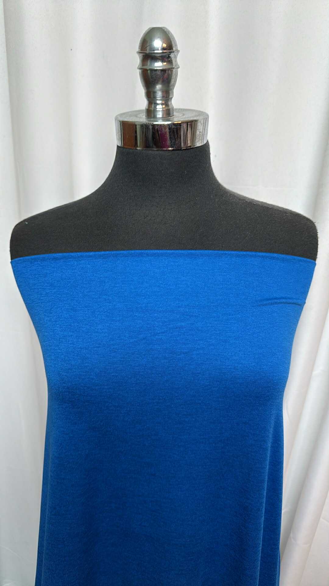 Royal - Featherweight Performance - 2 Yard Cut