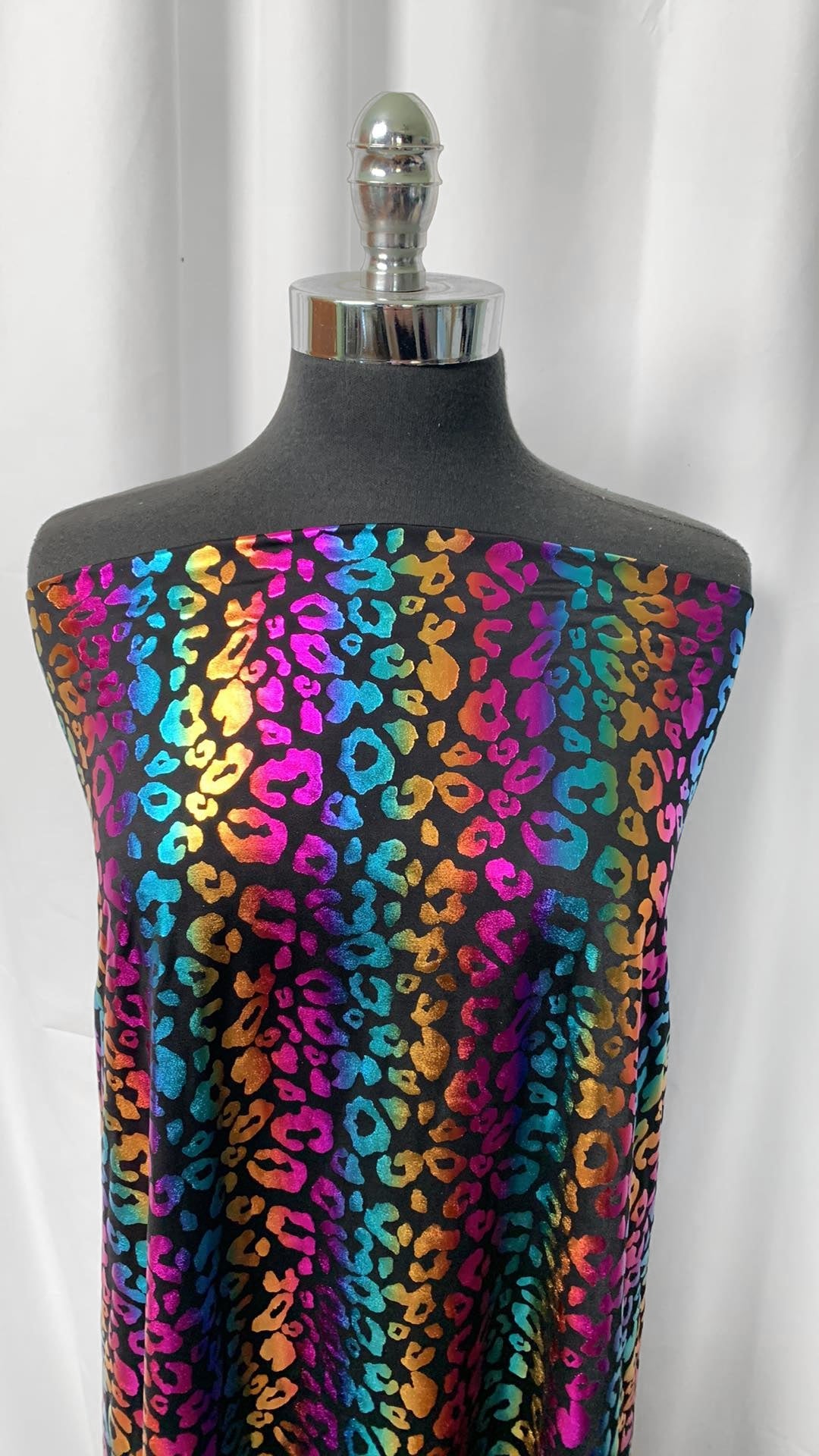 Vertical Leopard Foil - ITY - 3 Yard Cut